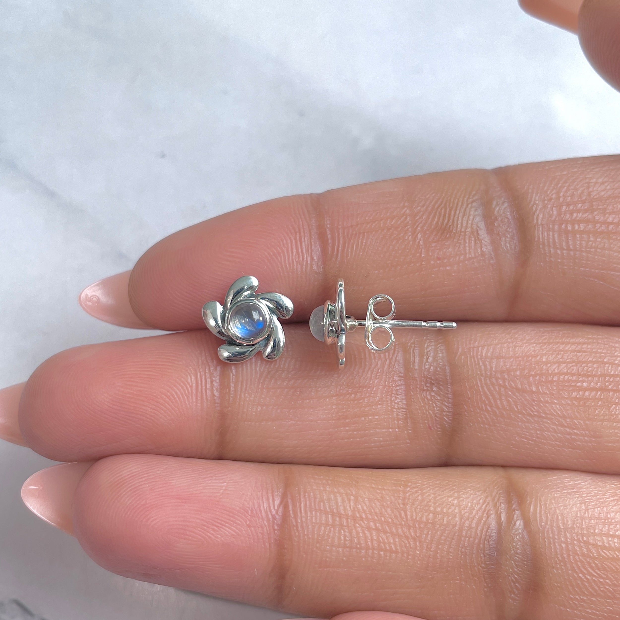 Moonstone Earring-(RBM-RDE-01.)