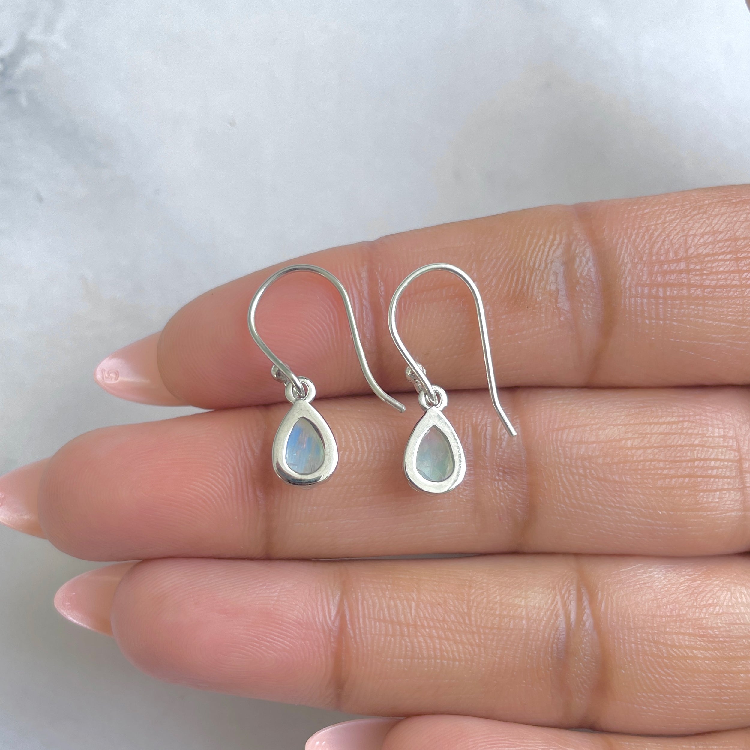 Moonstone Earring-(RBM-RDE-1006.)