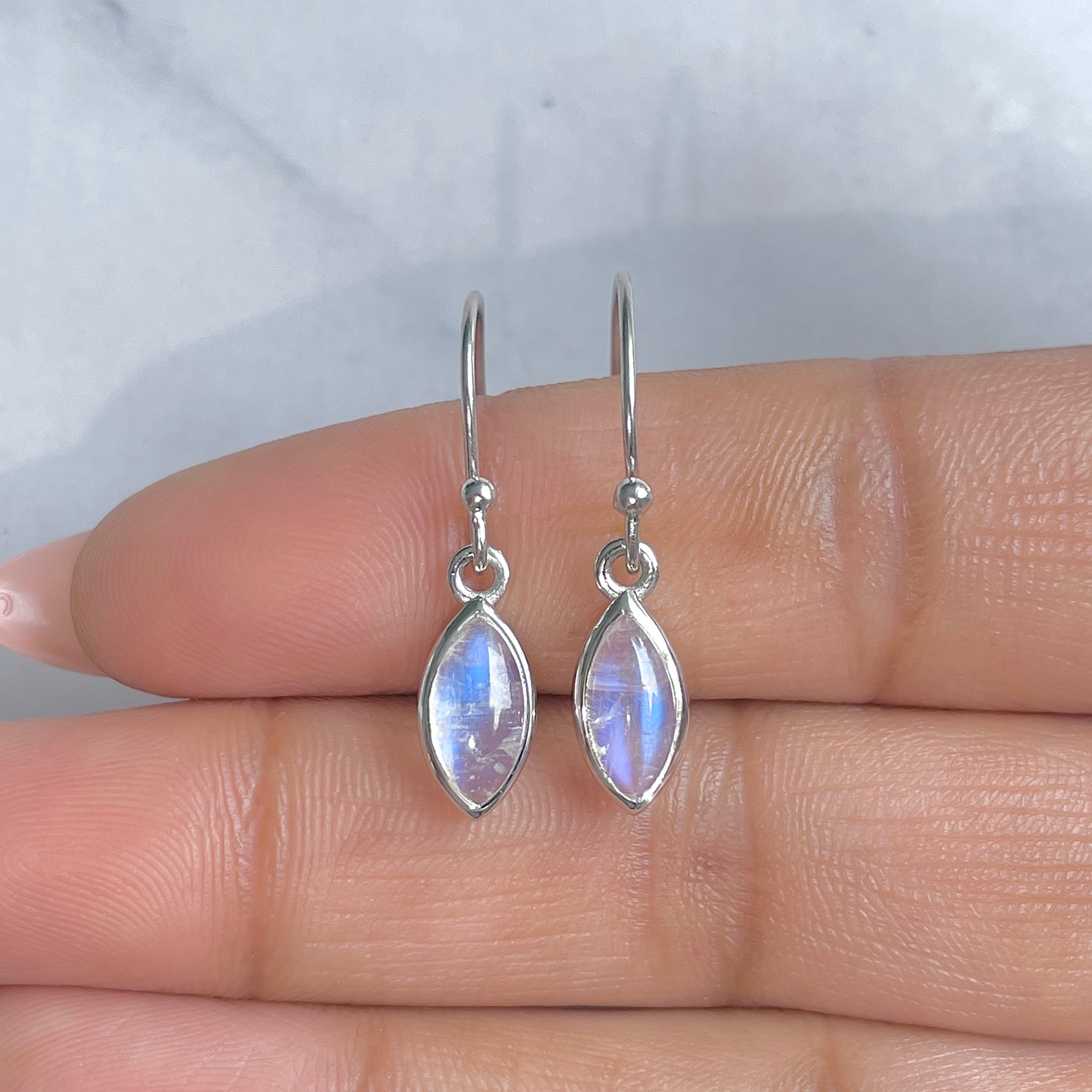Moonstone Earring-(RBM-RDE-1019.)