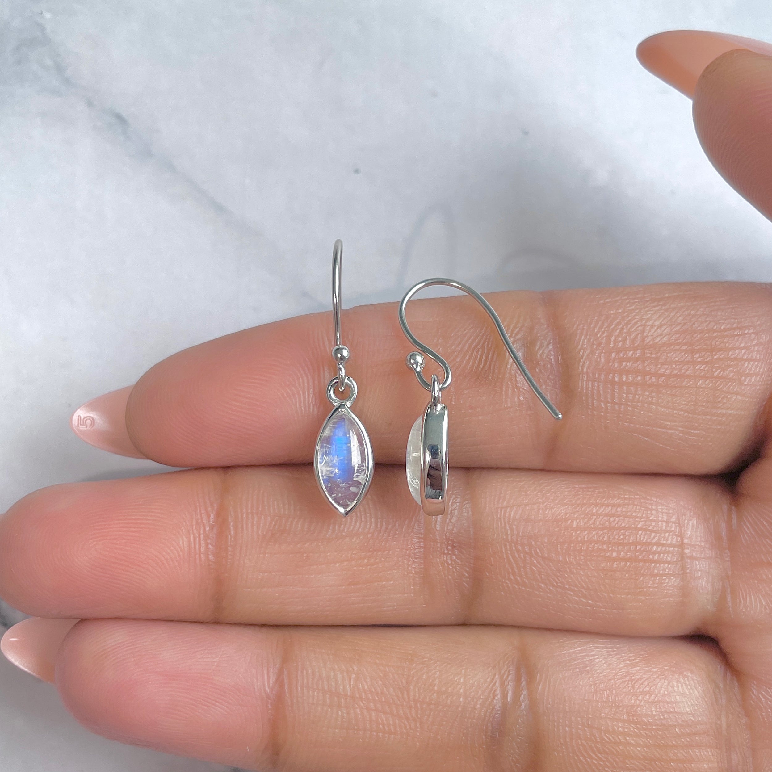 Moonstone Earring-(RBM-RDE-1019.)