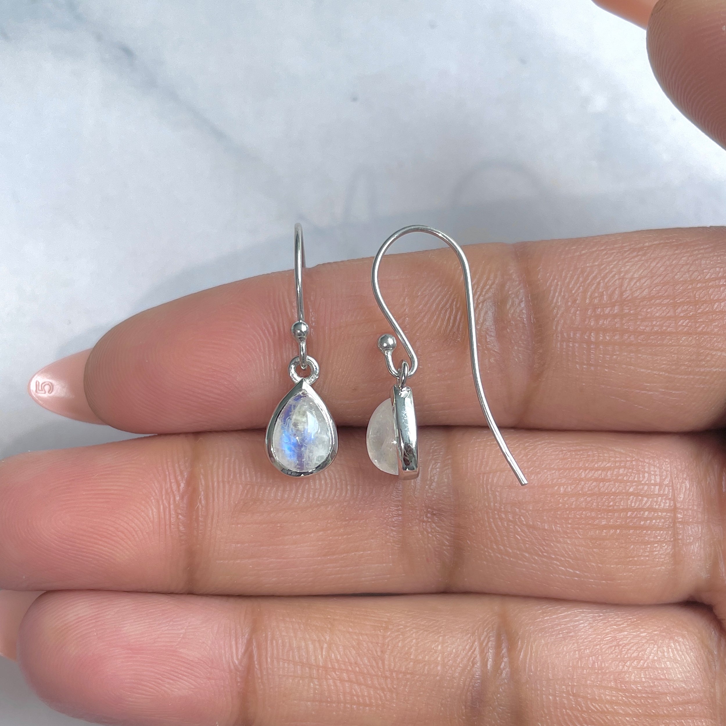 Moonstone Earring-(RBM-RDE-1053.)