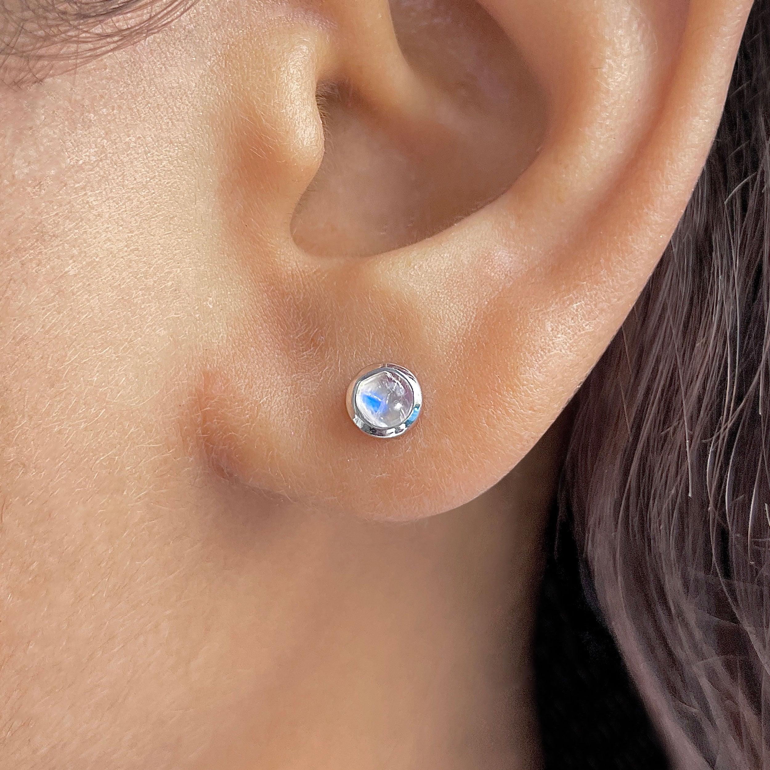 Moonstone Earring-(RBM-RDE-1072.)
