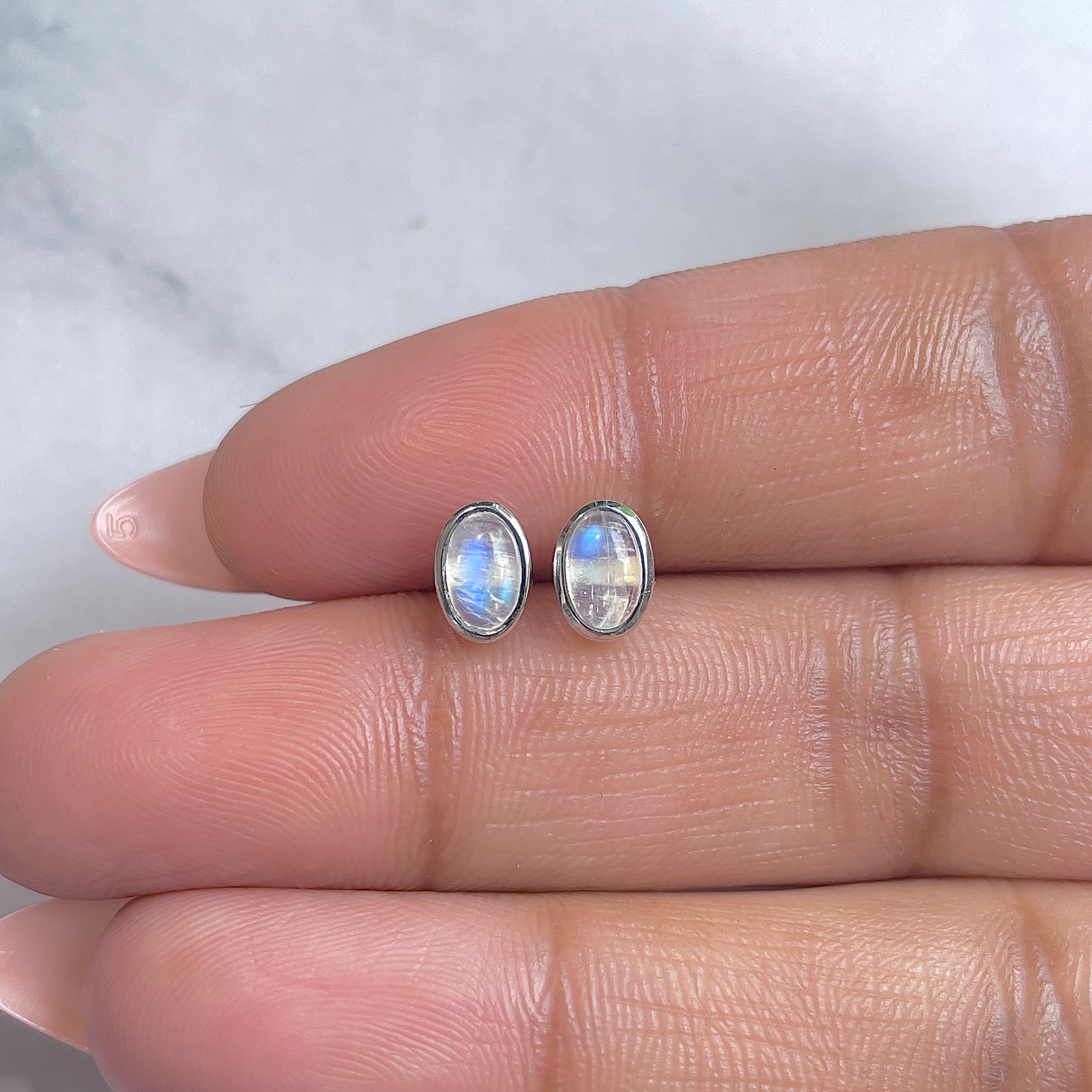 Moonstone Earring-(RBM-RDE-1112.)