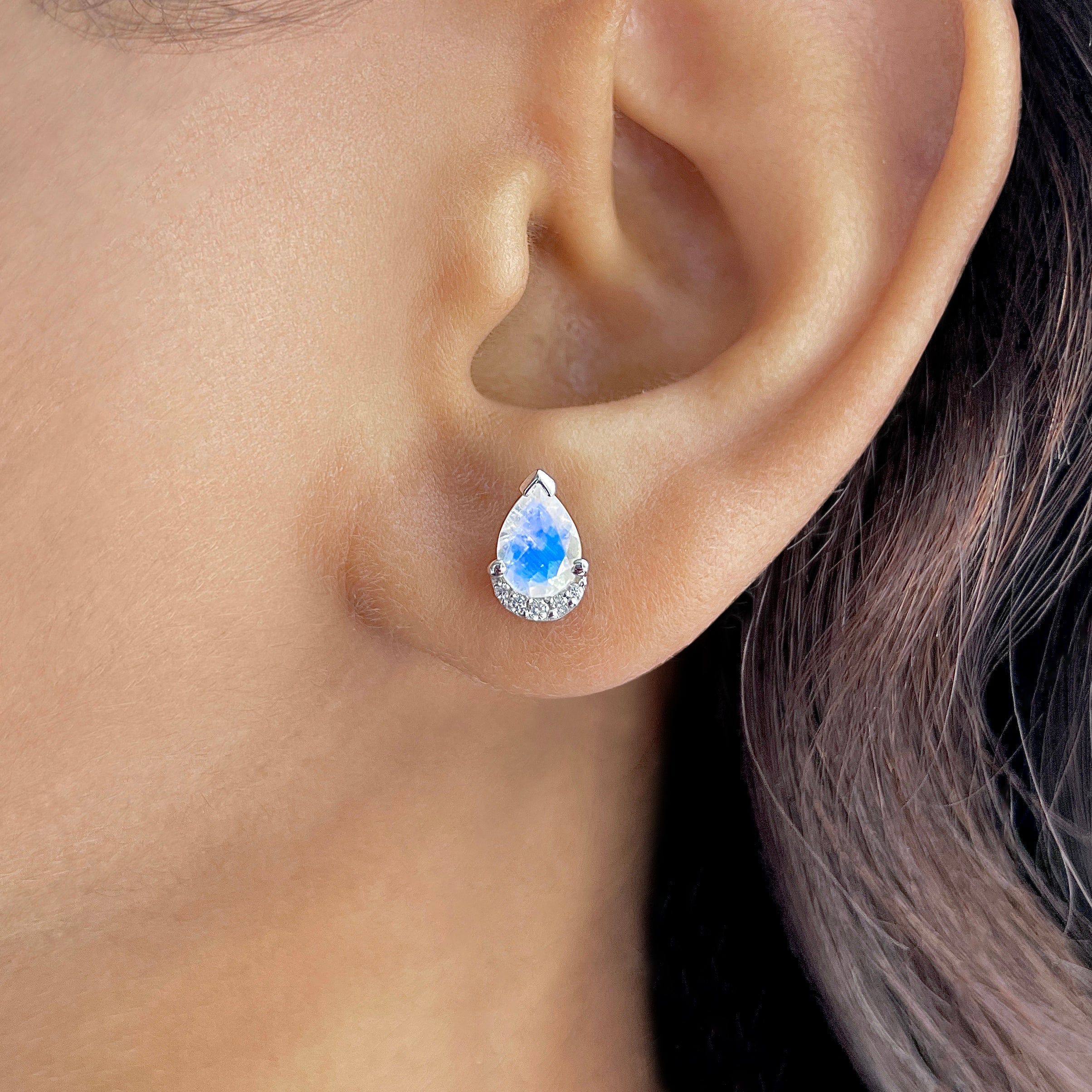 Moonstone Earring-(RBM-RDE-1262.)