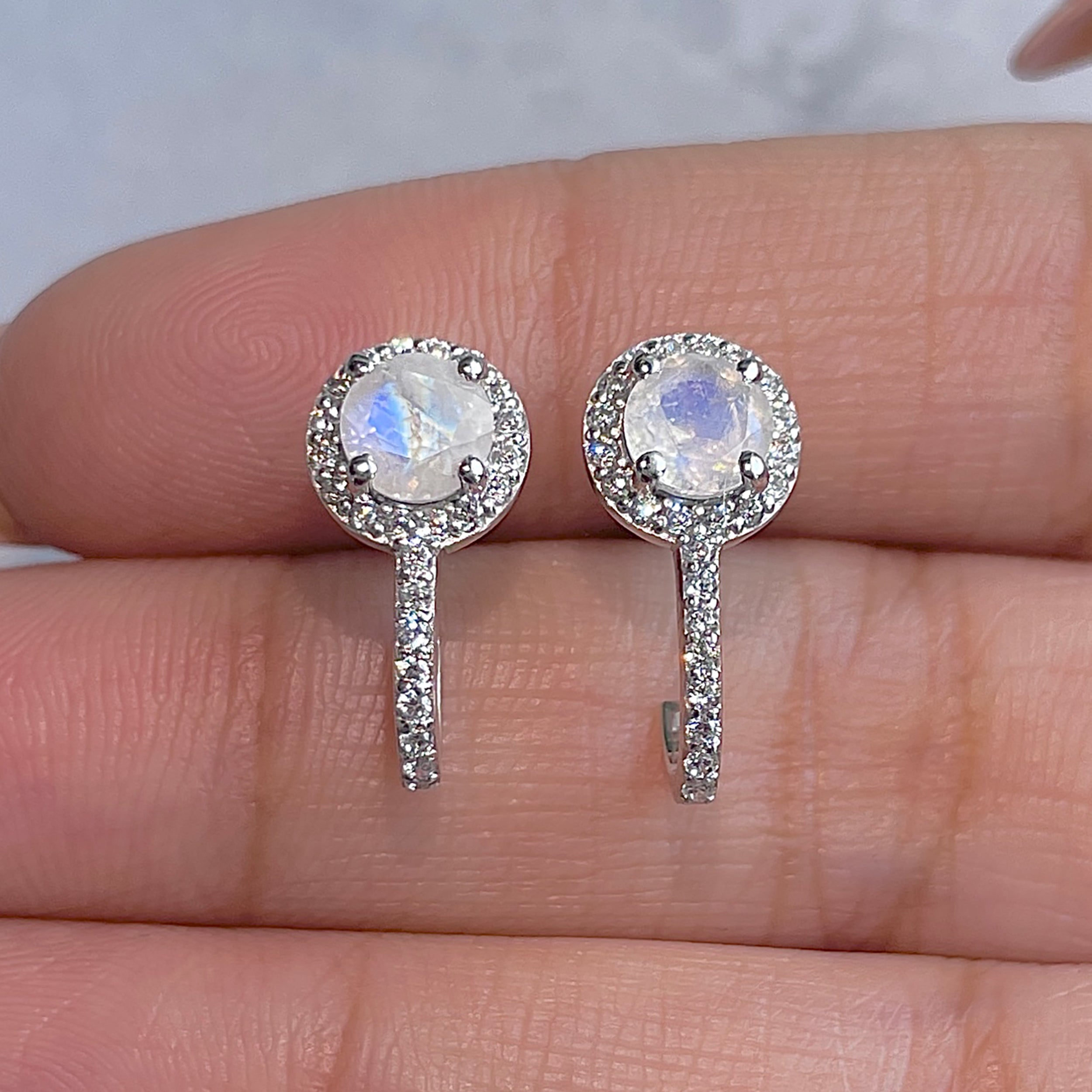 Moonstone Earring-(RBM-RDE-1264.)