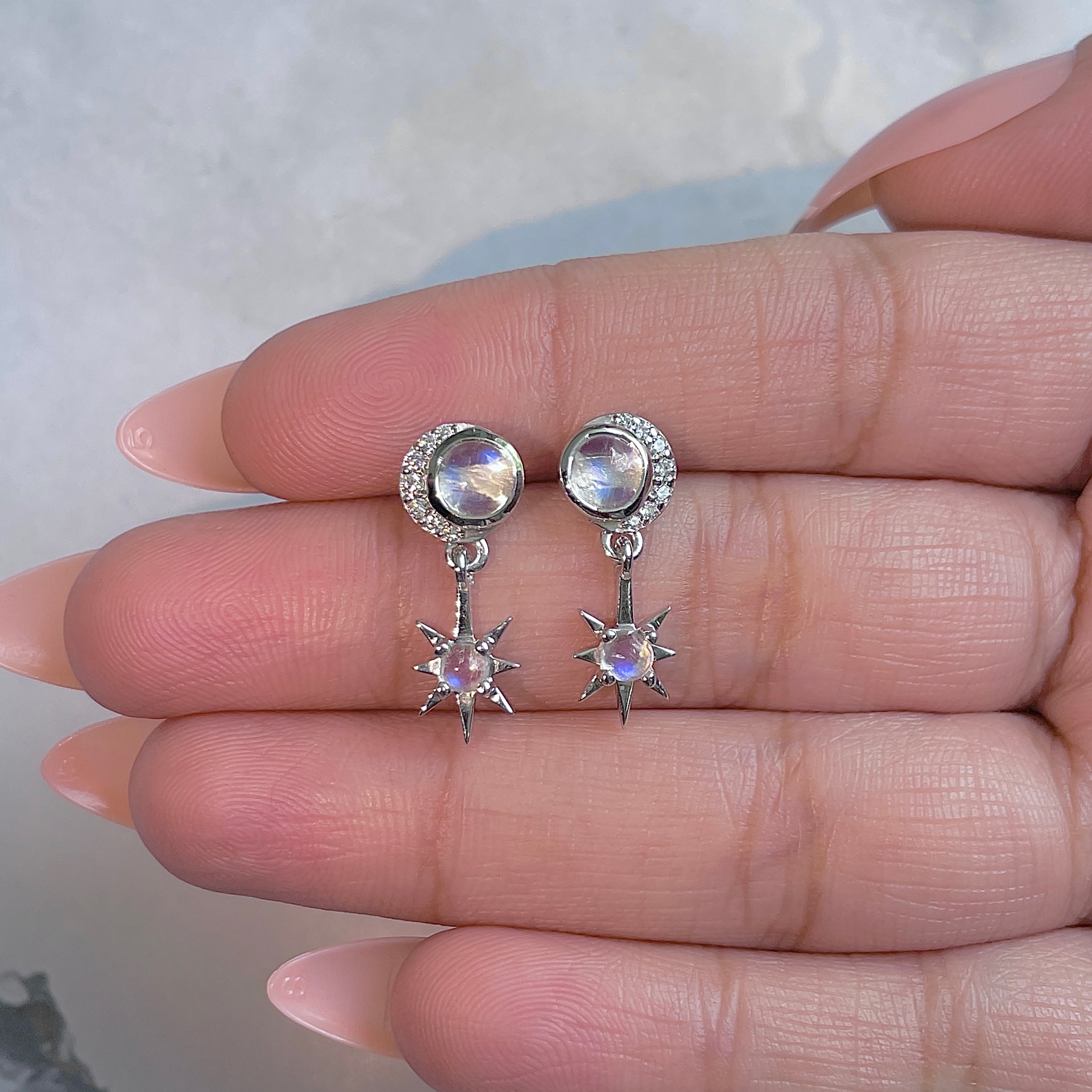 Moonstone Earring-(RBM-RDE-1272.)
