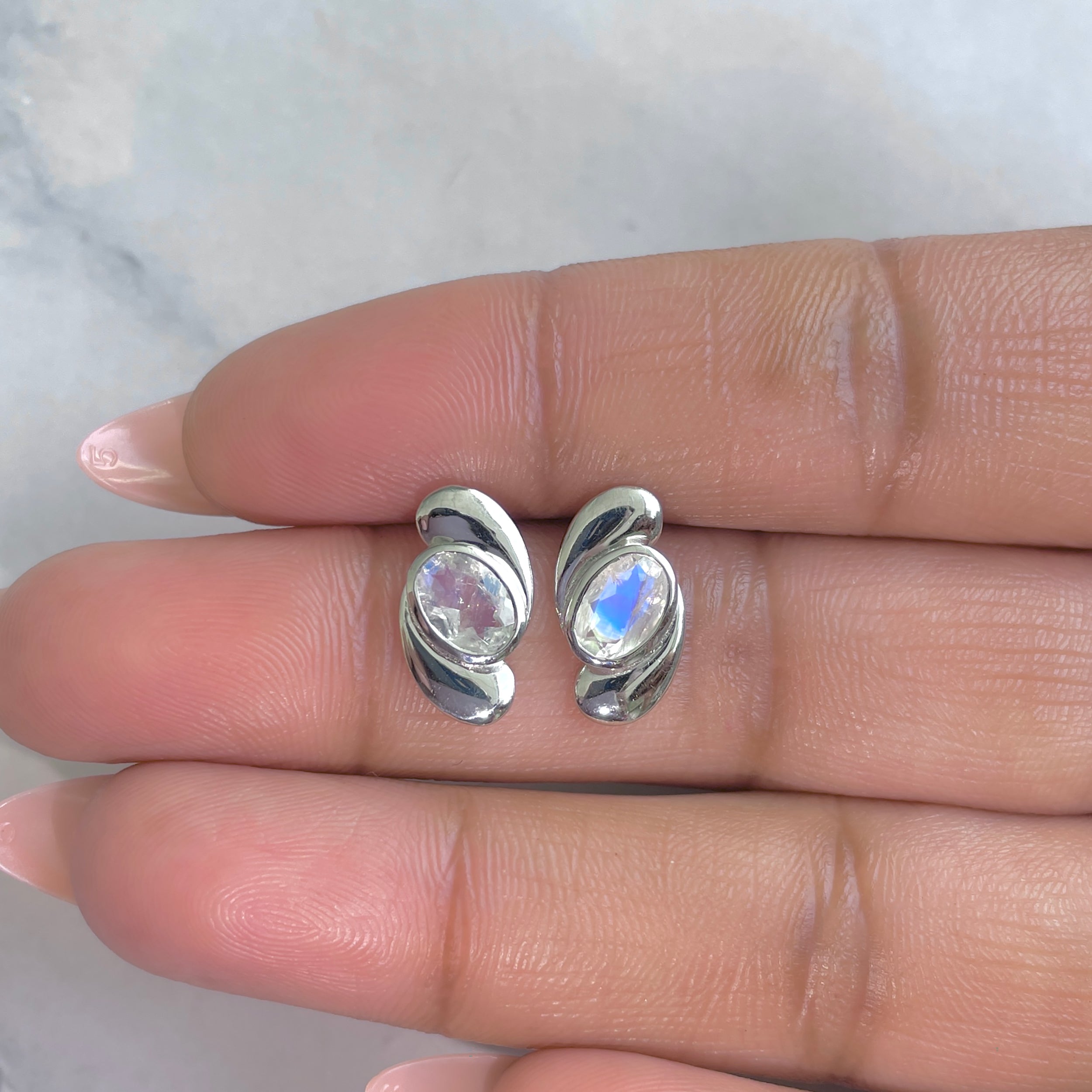 Moonstone Earring-(RBM-RDE-15.)