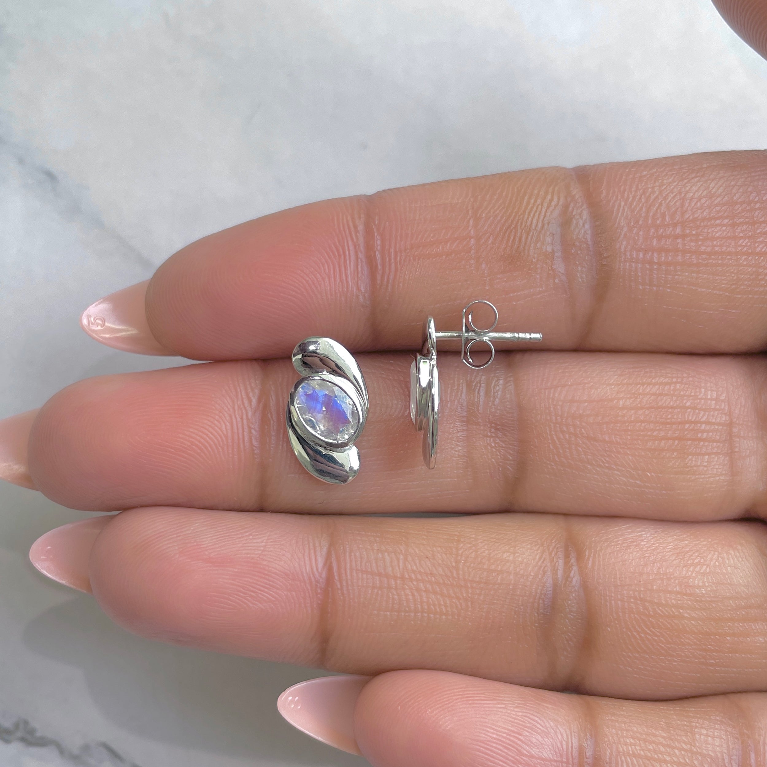 Moonstone Earring-(RBM-RDE-15.)