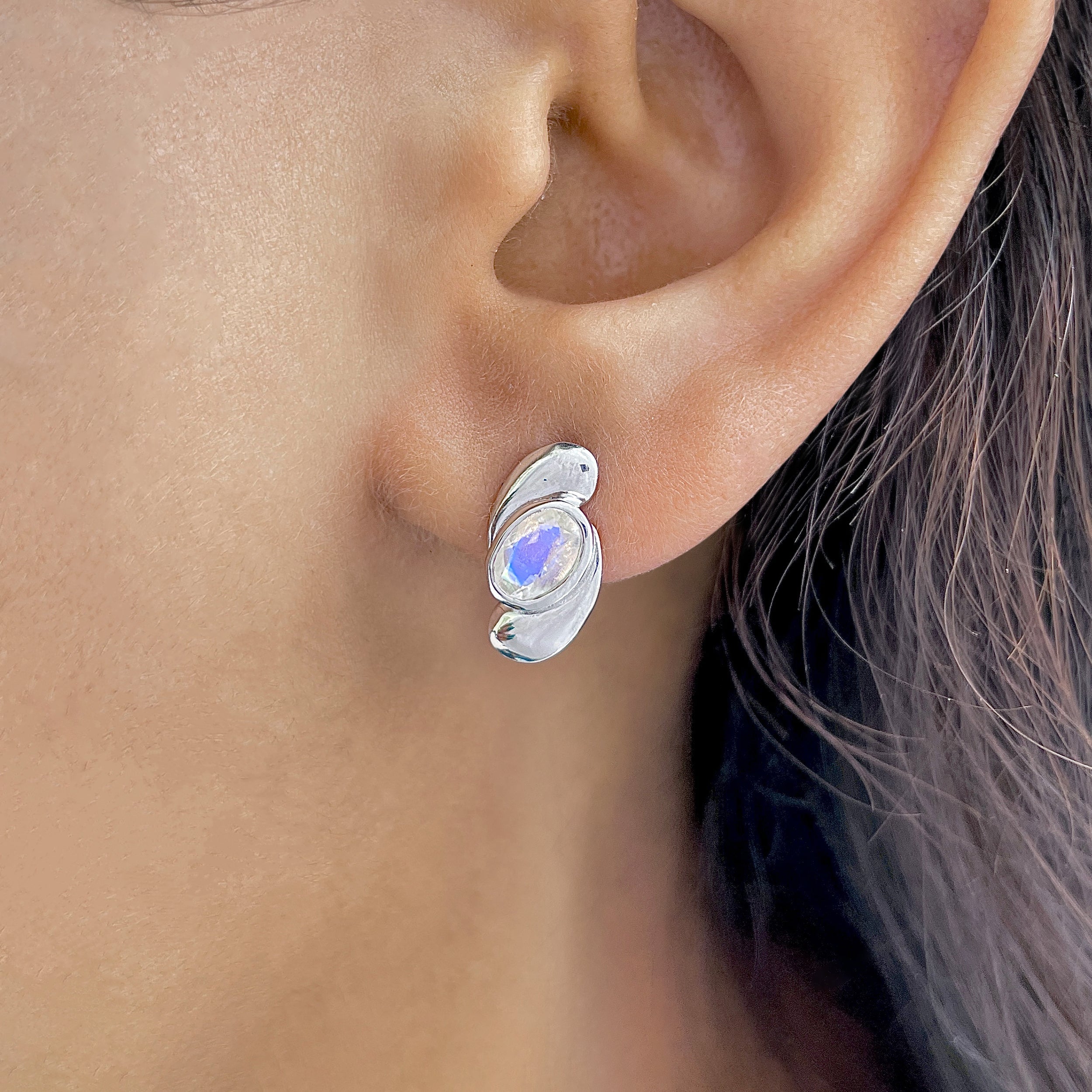 Moonstone Earring-(RBM-RDE-15.)