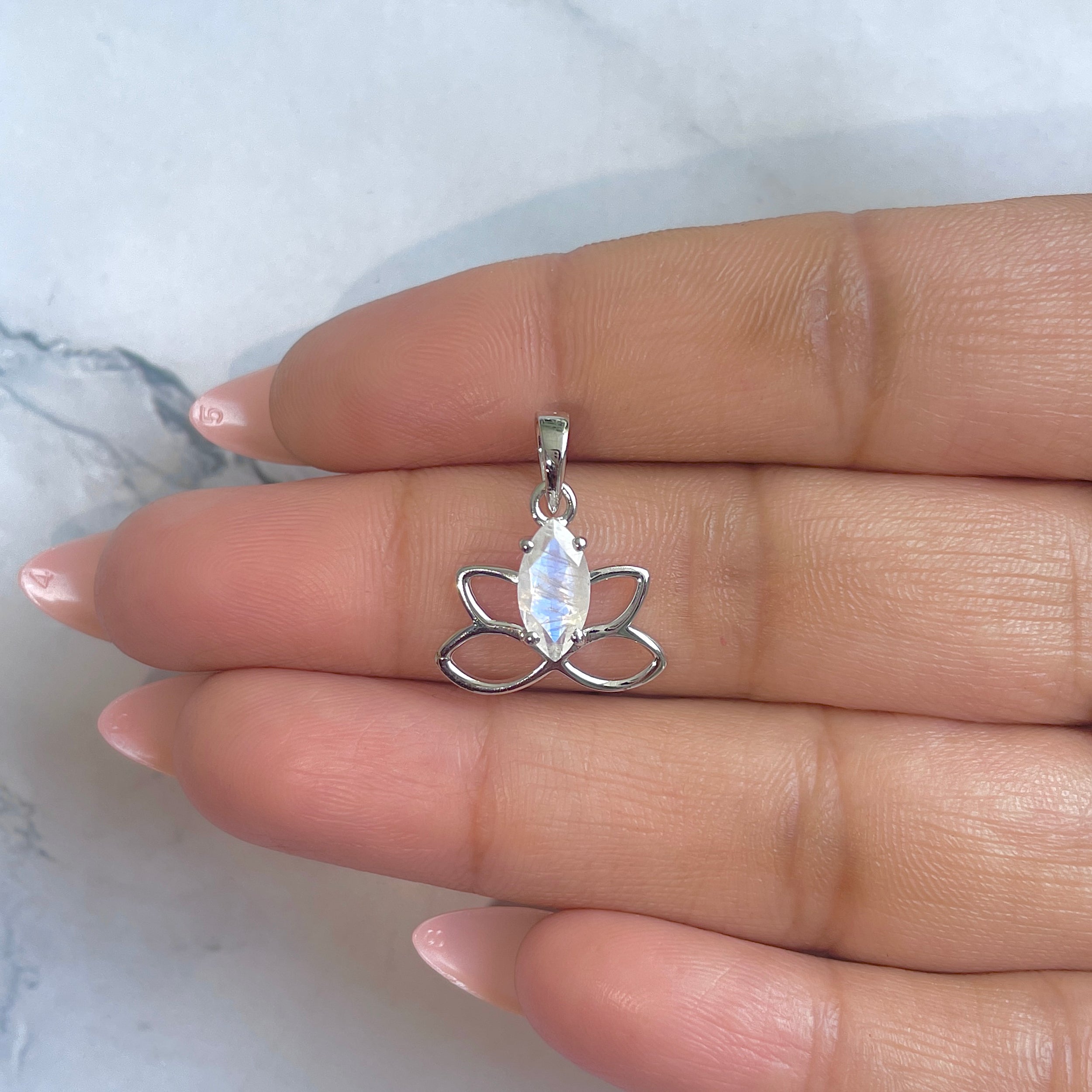 Moonstone Pendant-(RBM-RDEP-883.)