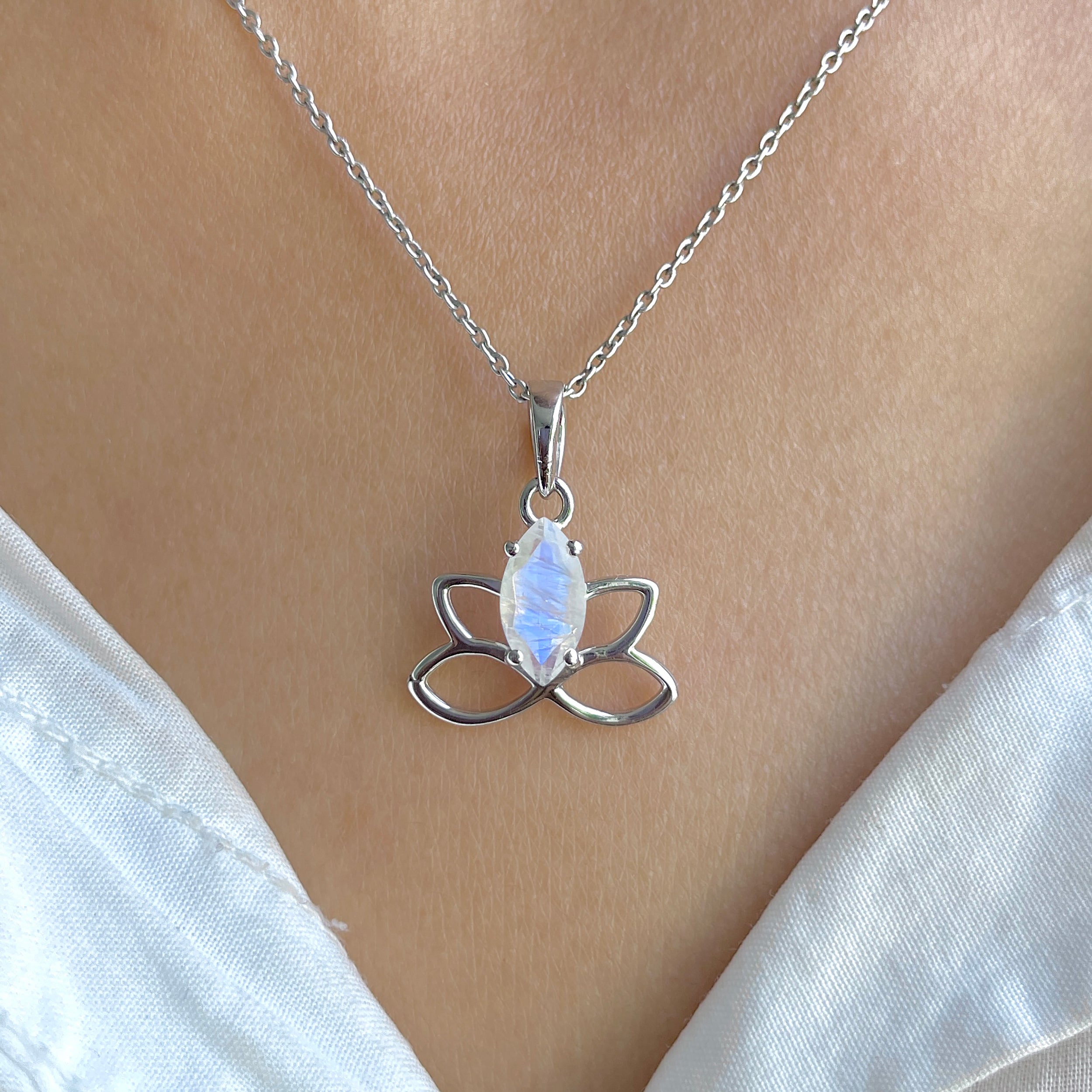 Moonstone Pendant-(RBM-RDEP-883.)