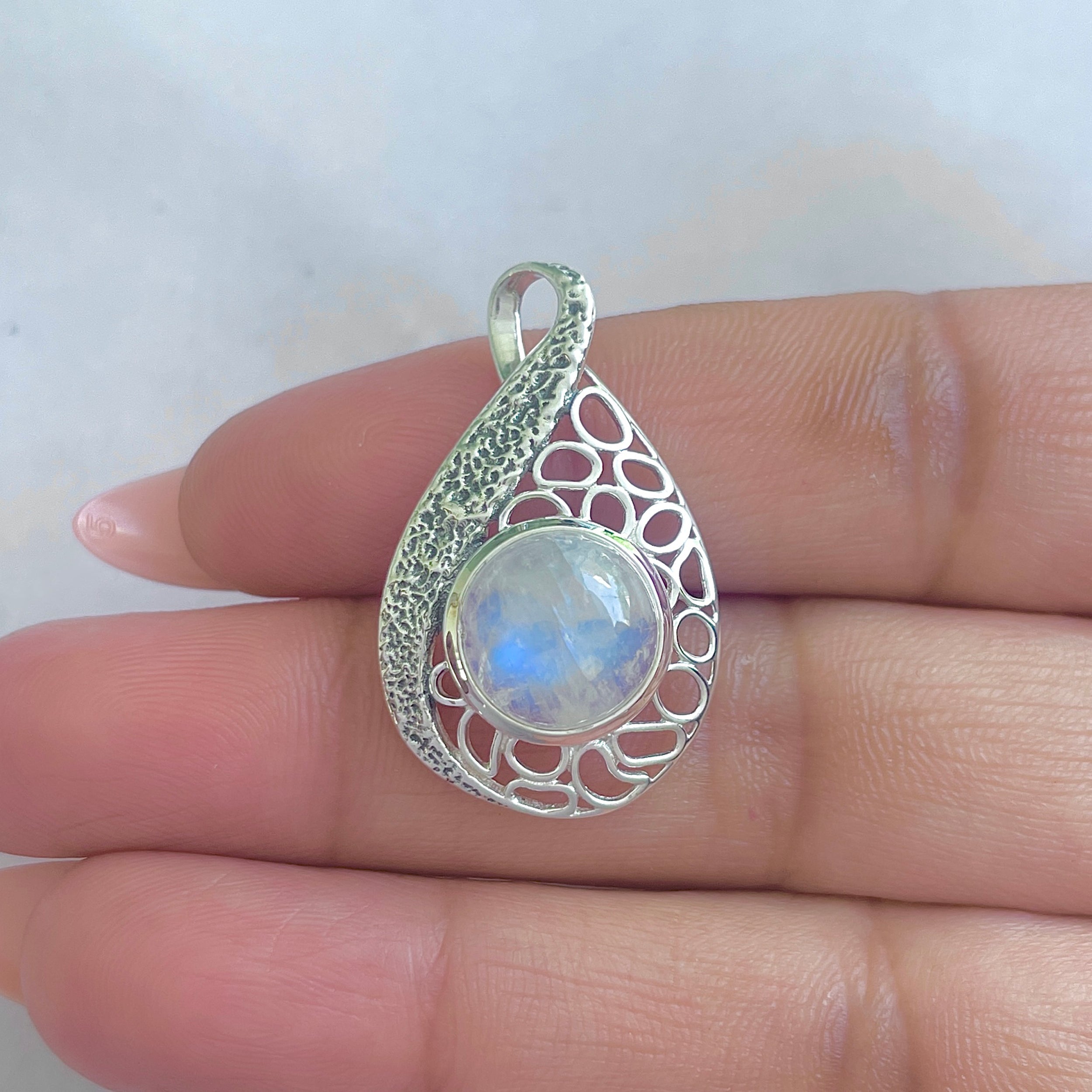 Moonstone Pendant-(RBM-RDP-51.)