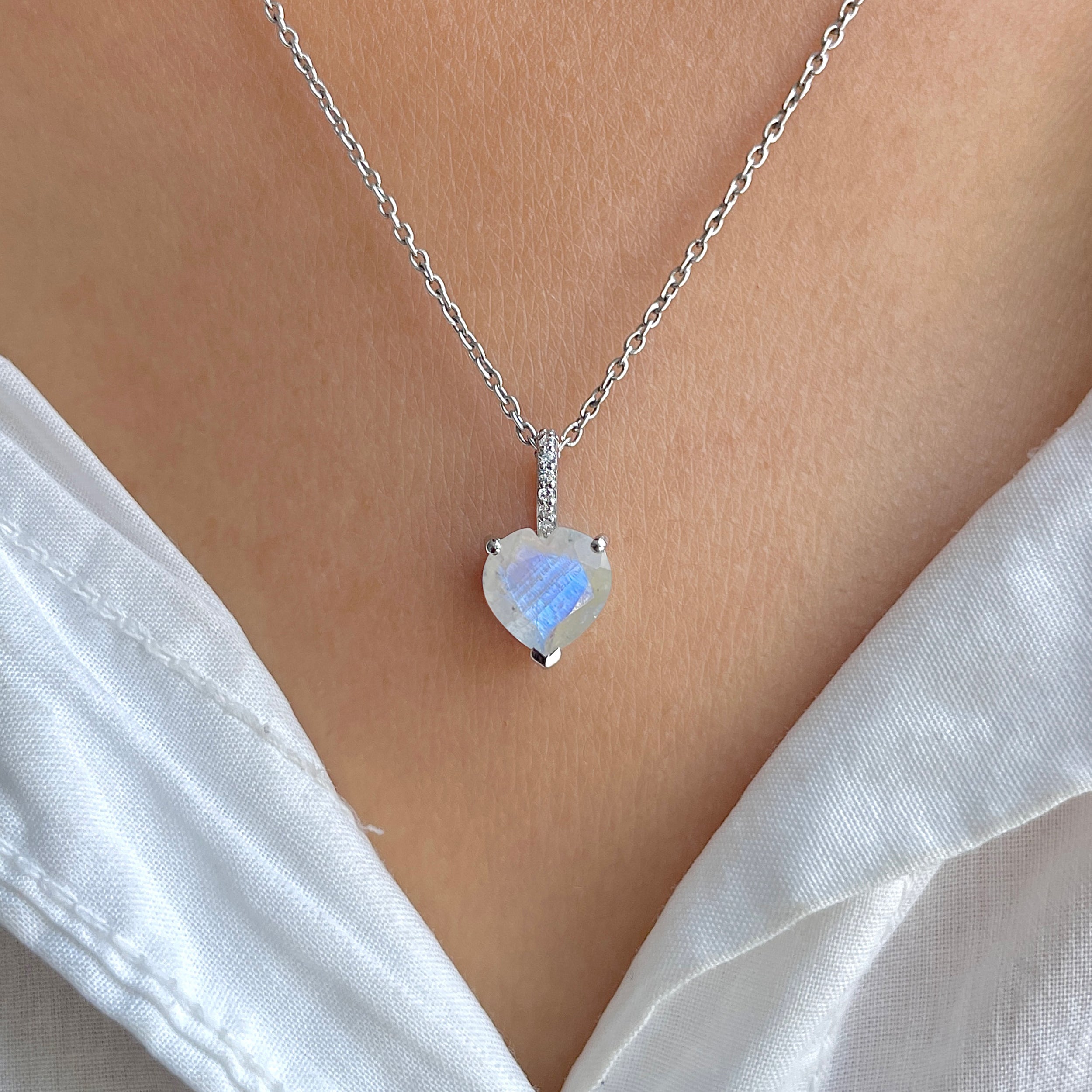 Moonstone Pendant-(RBM-RDP-819.)
