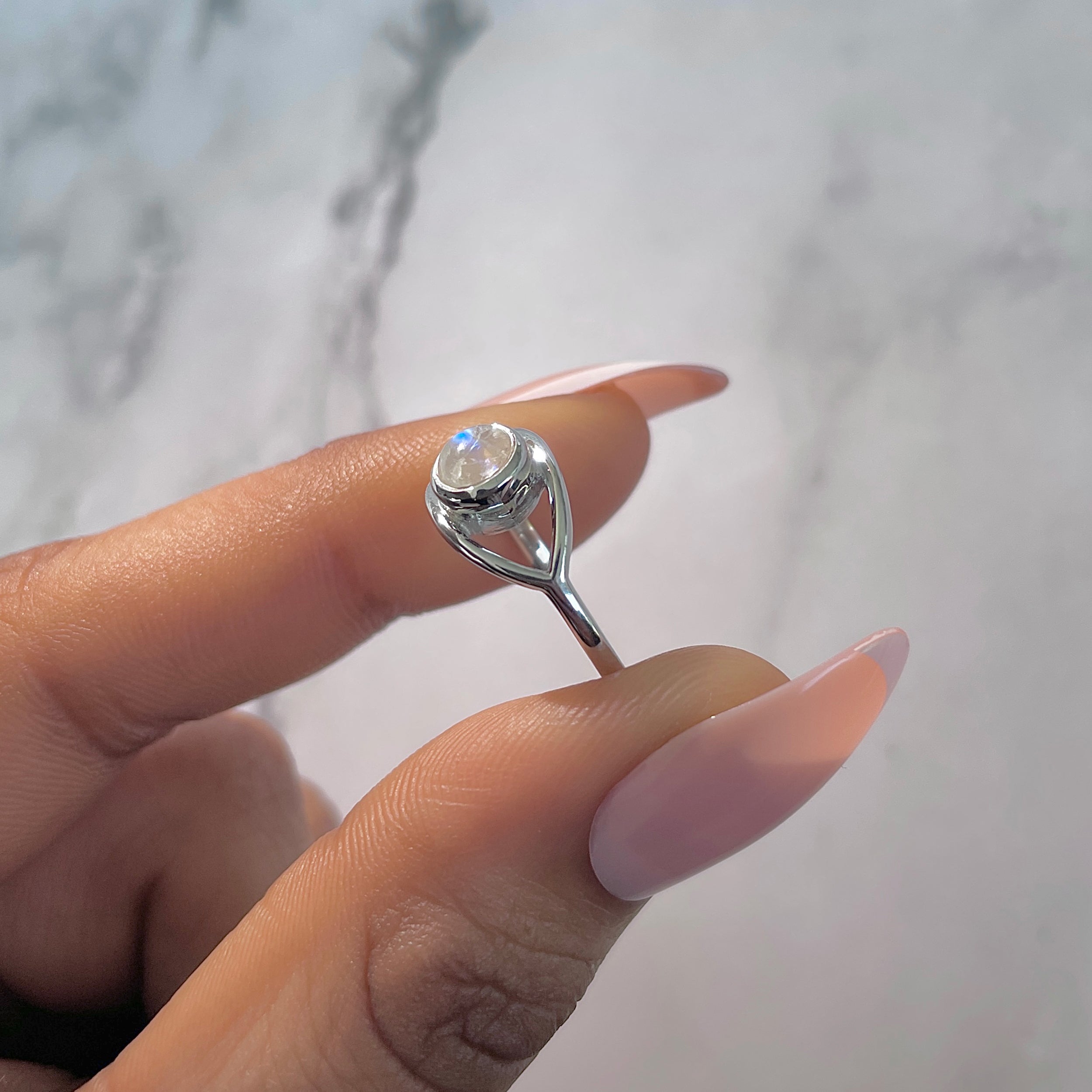 Moonstone Ring-(RBM-RDR-1324.)