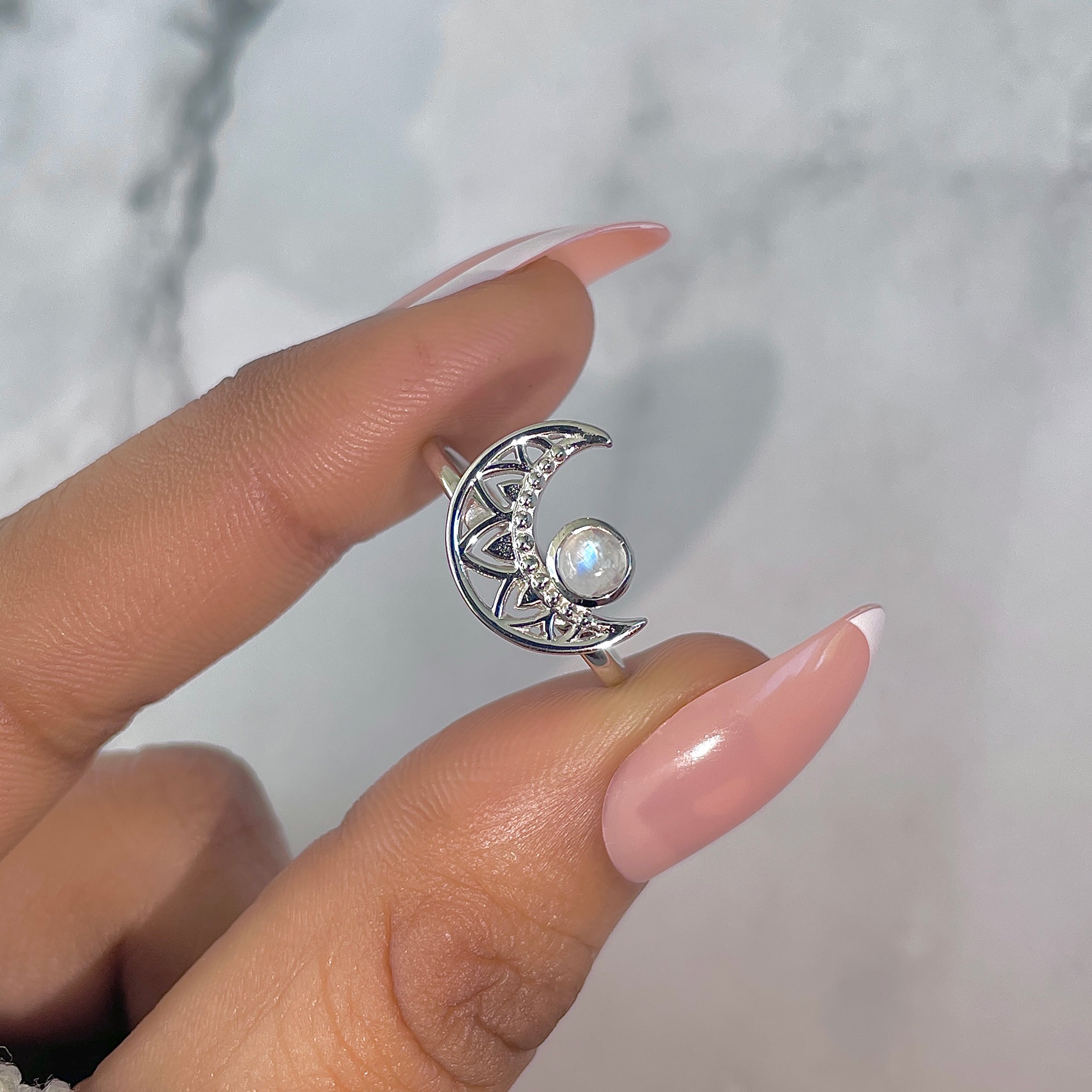 Moonstone Ring-(RBM-RDR-1338.)
