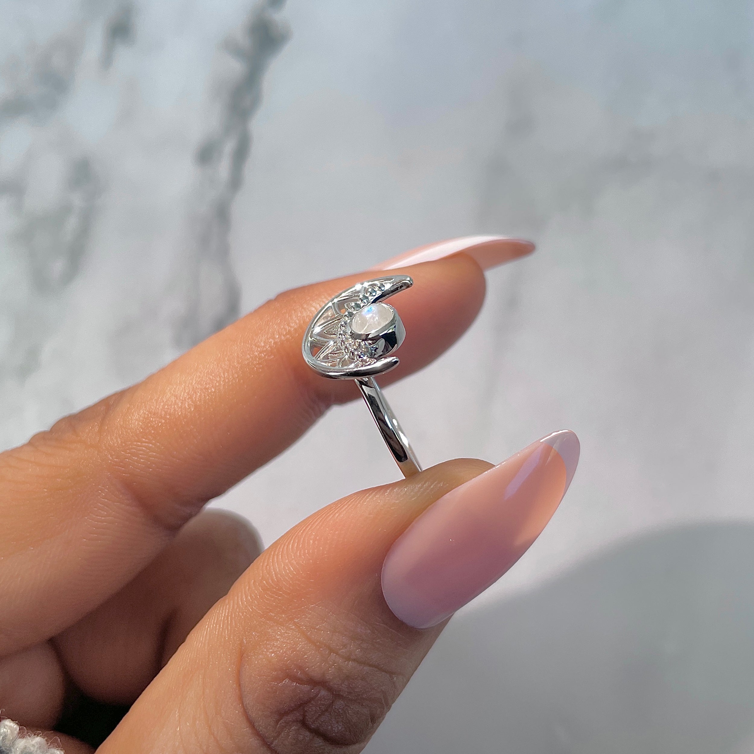 Moonstone Ring-(RBM-RDR-1338.)