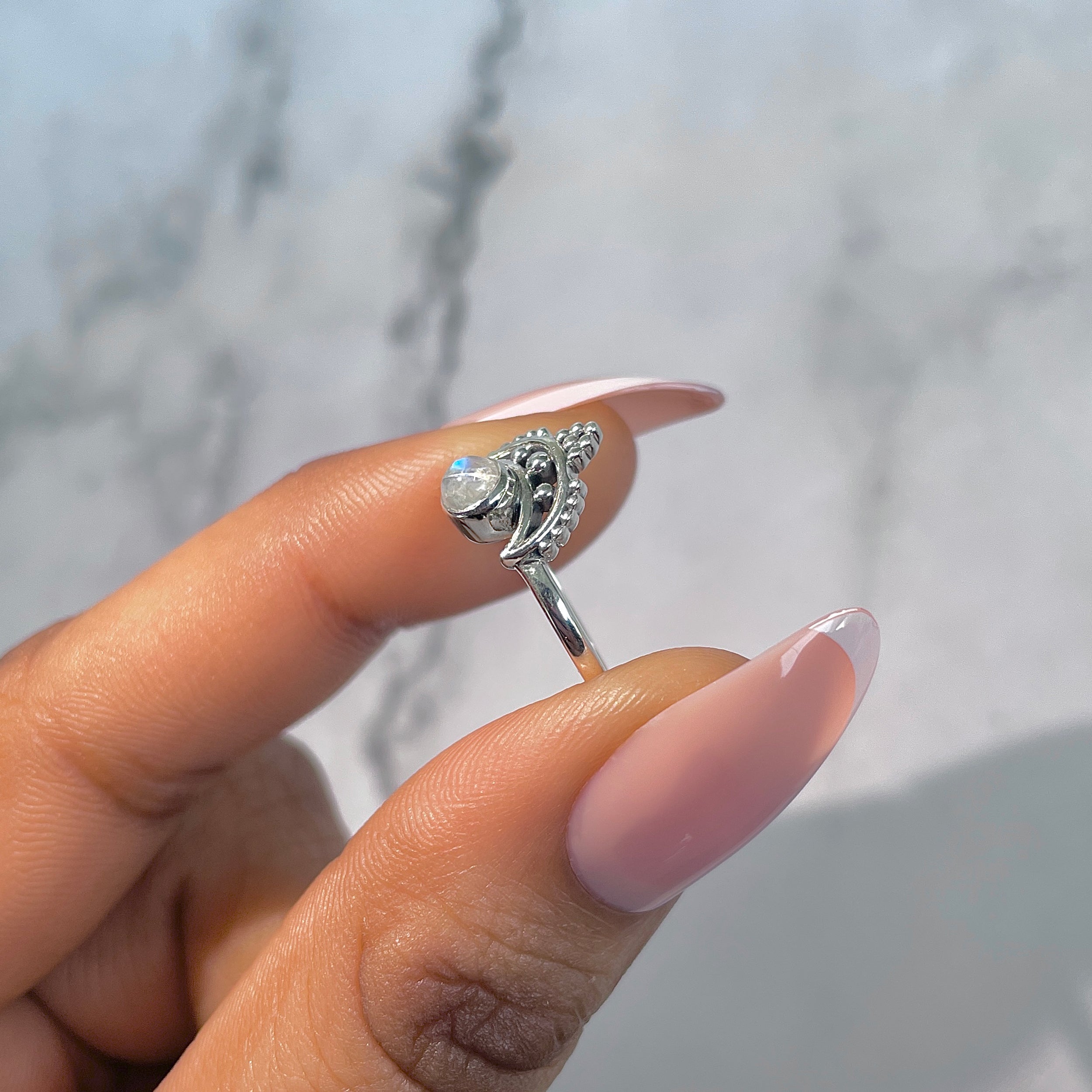 Moonstone Ring-(RBM-RDR-1344.)