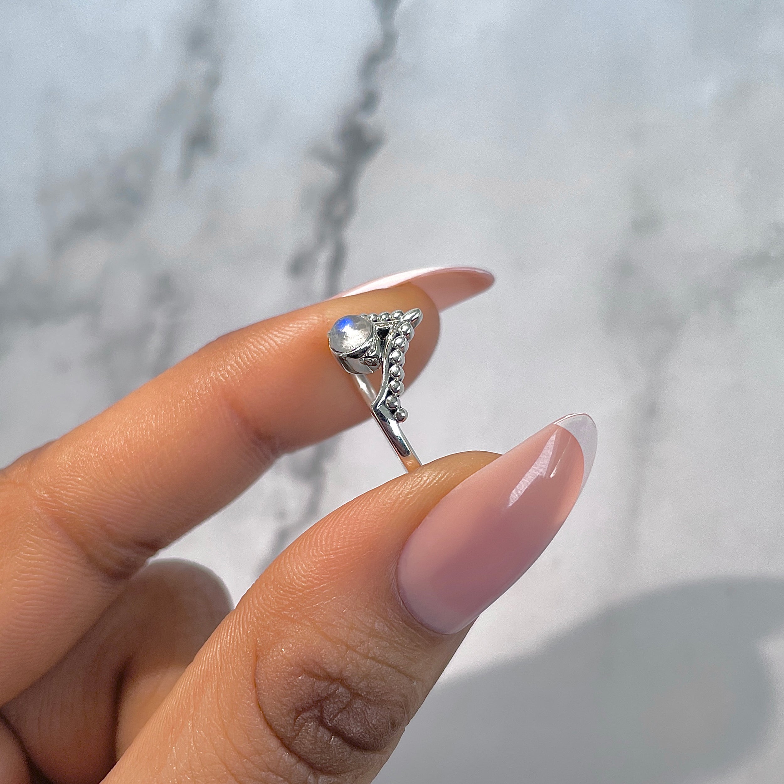 Moonstone Ring-(RBM-RDR-1345.)