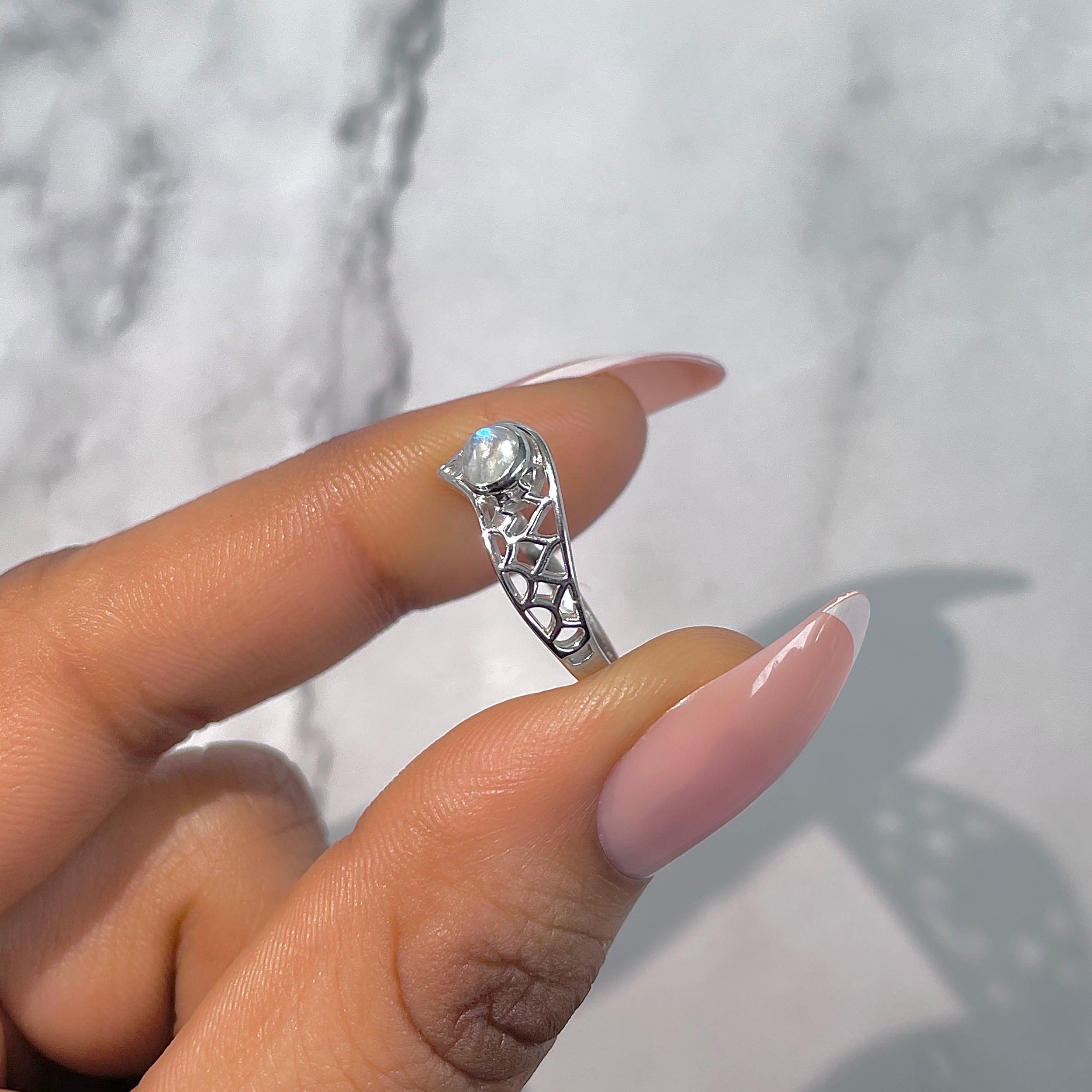 Moonstone Ring-(RBM-RDR-1346.)