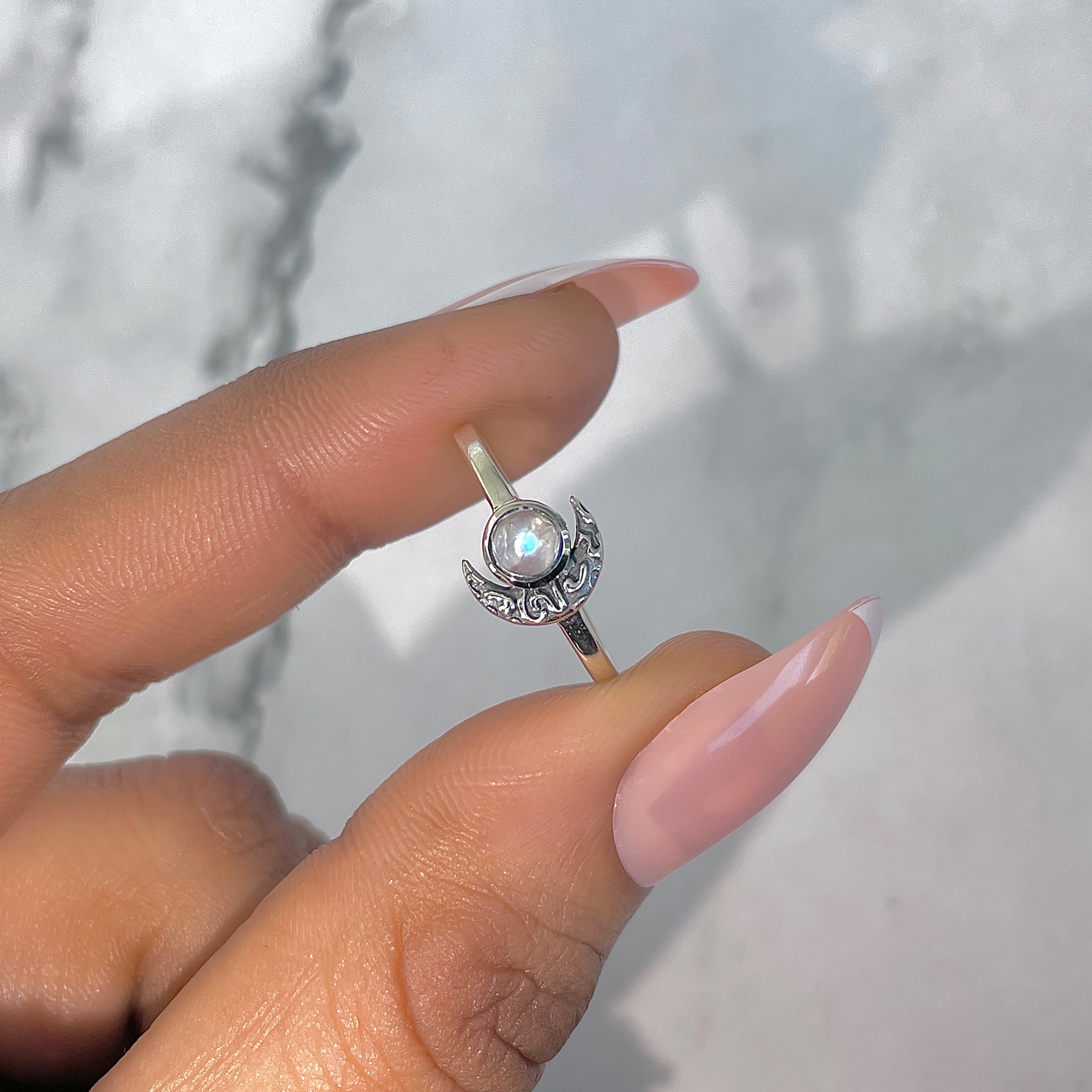 Moonstone Ring-(RBM-RDR-1371.)