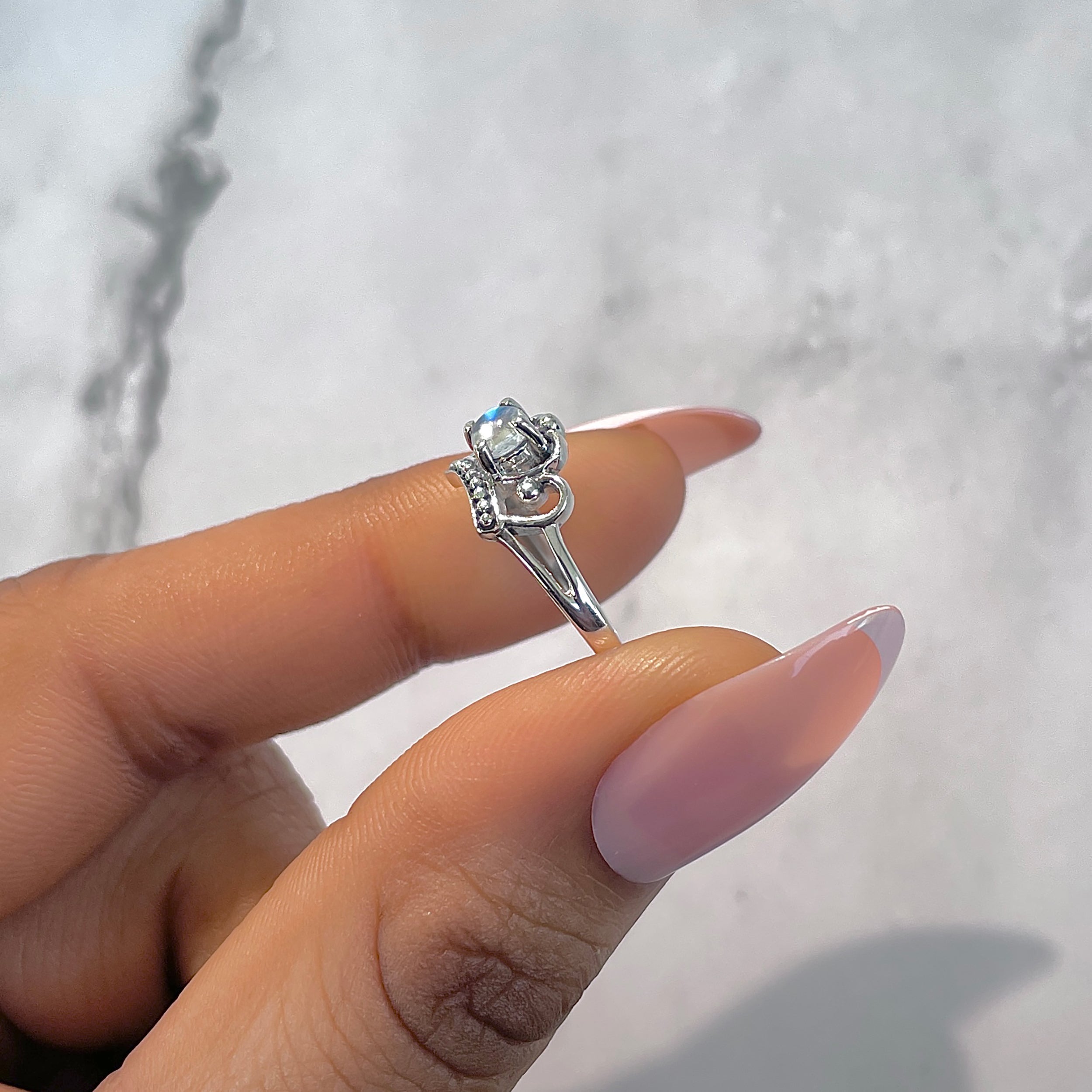Moonstone Ring-(RBM-RDR-1430.)