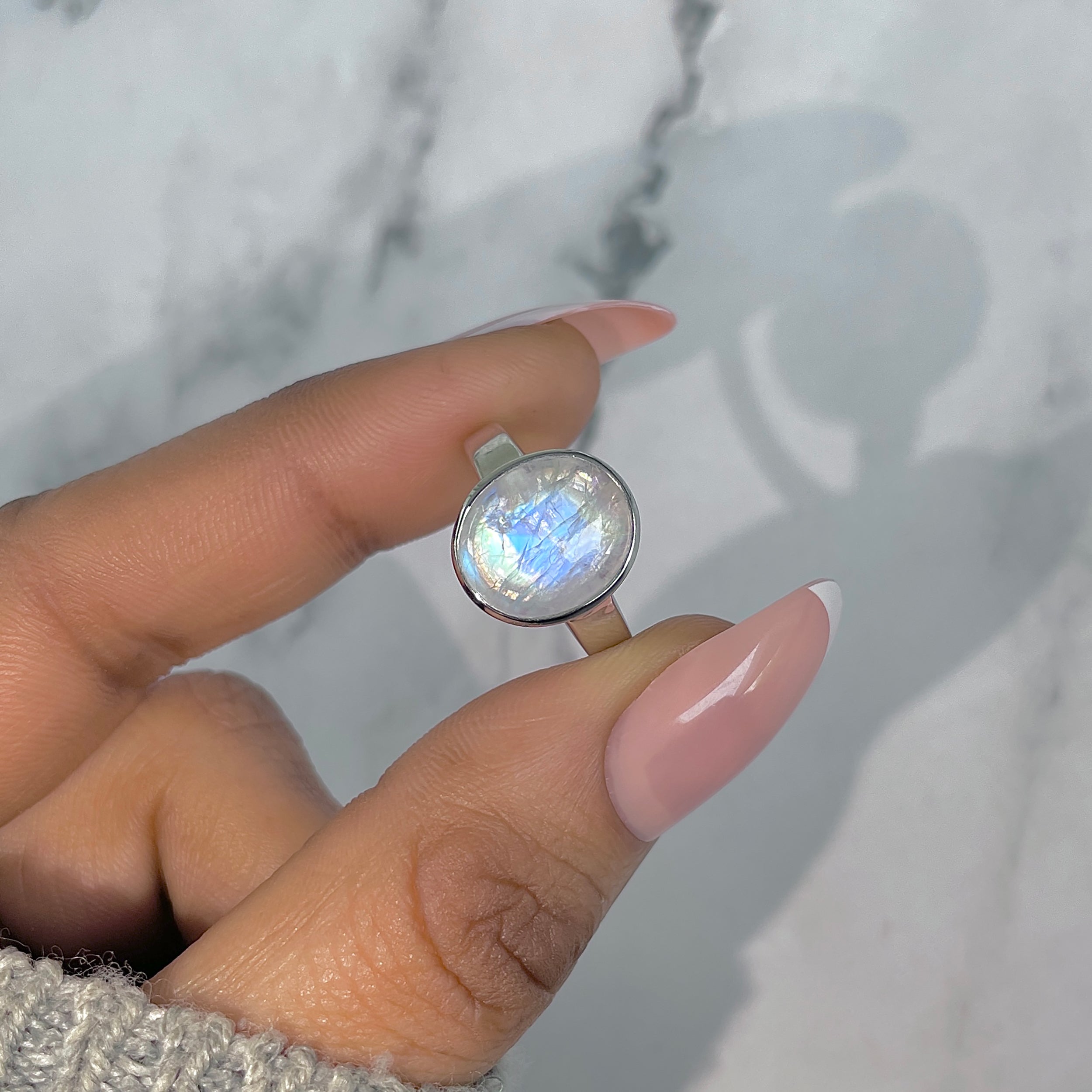 Moonstone Ring-(RBM-RDR-1880.)