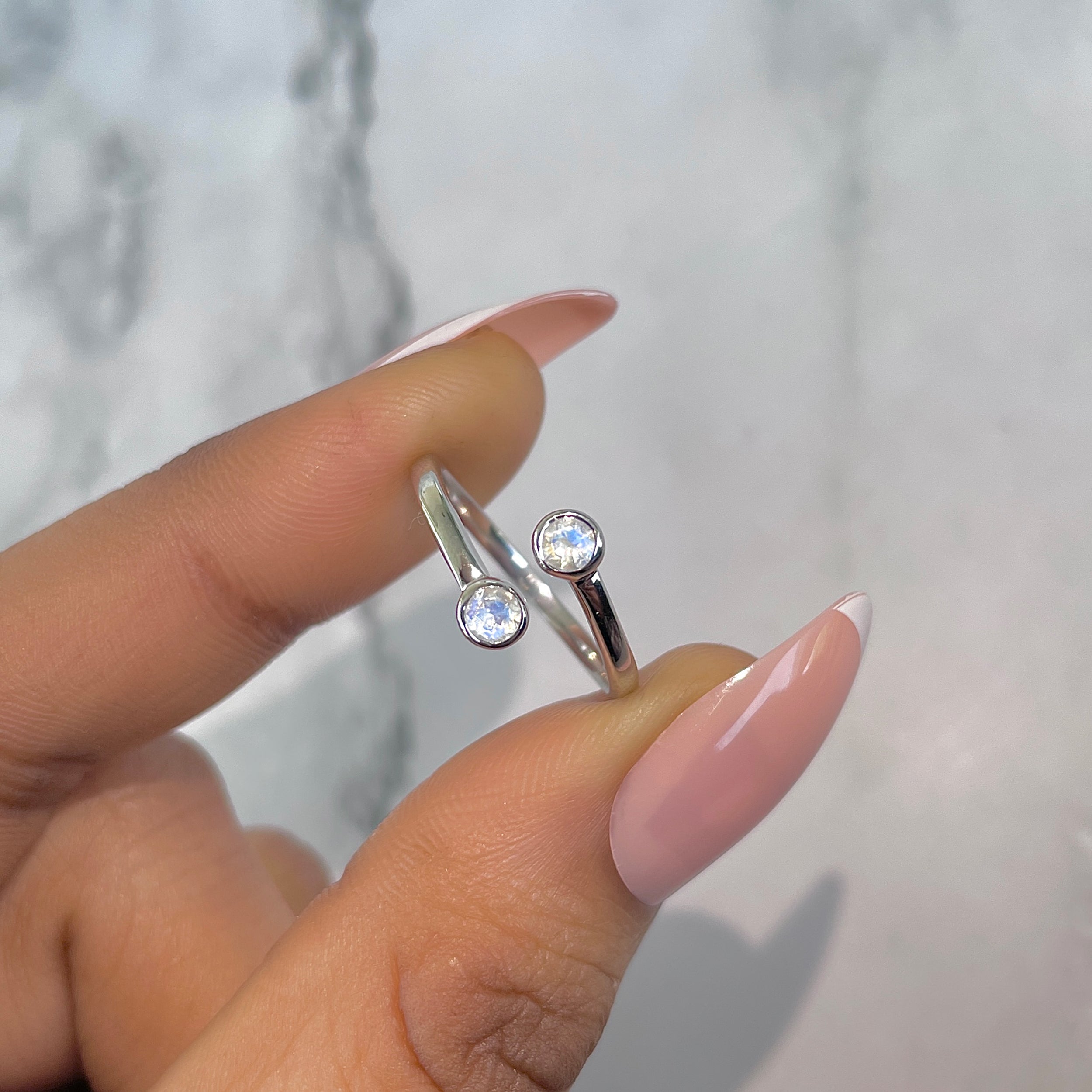 Moonstone Ring-(RBM-RDR-2524.)