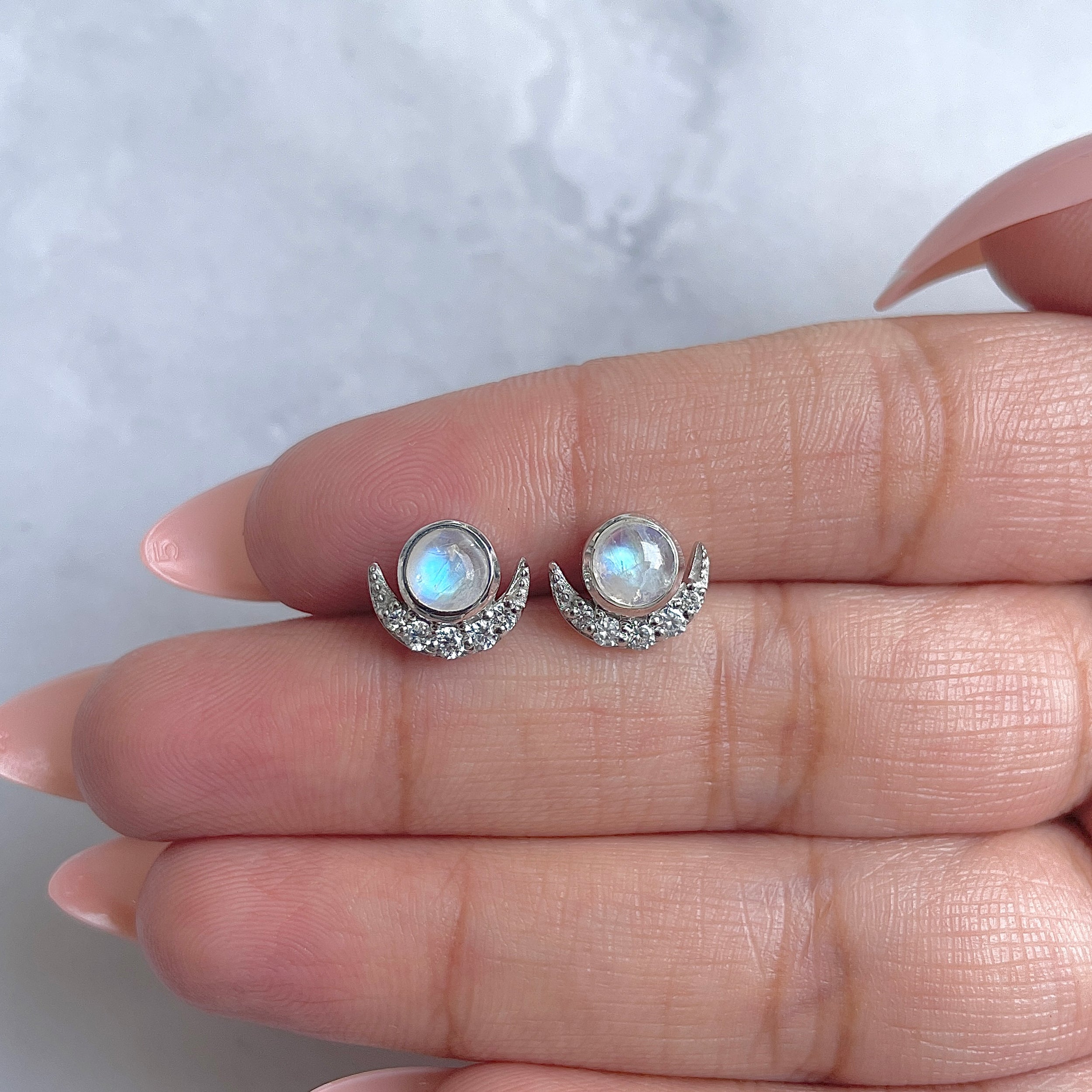 Moonstone Earring-(RBM-RE-04.)