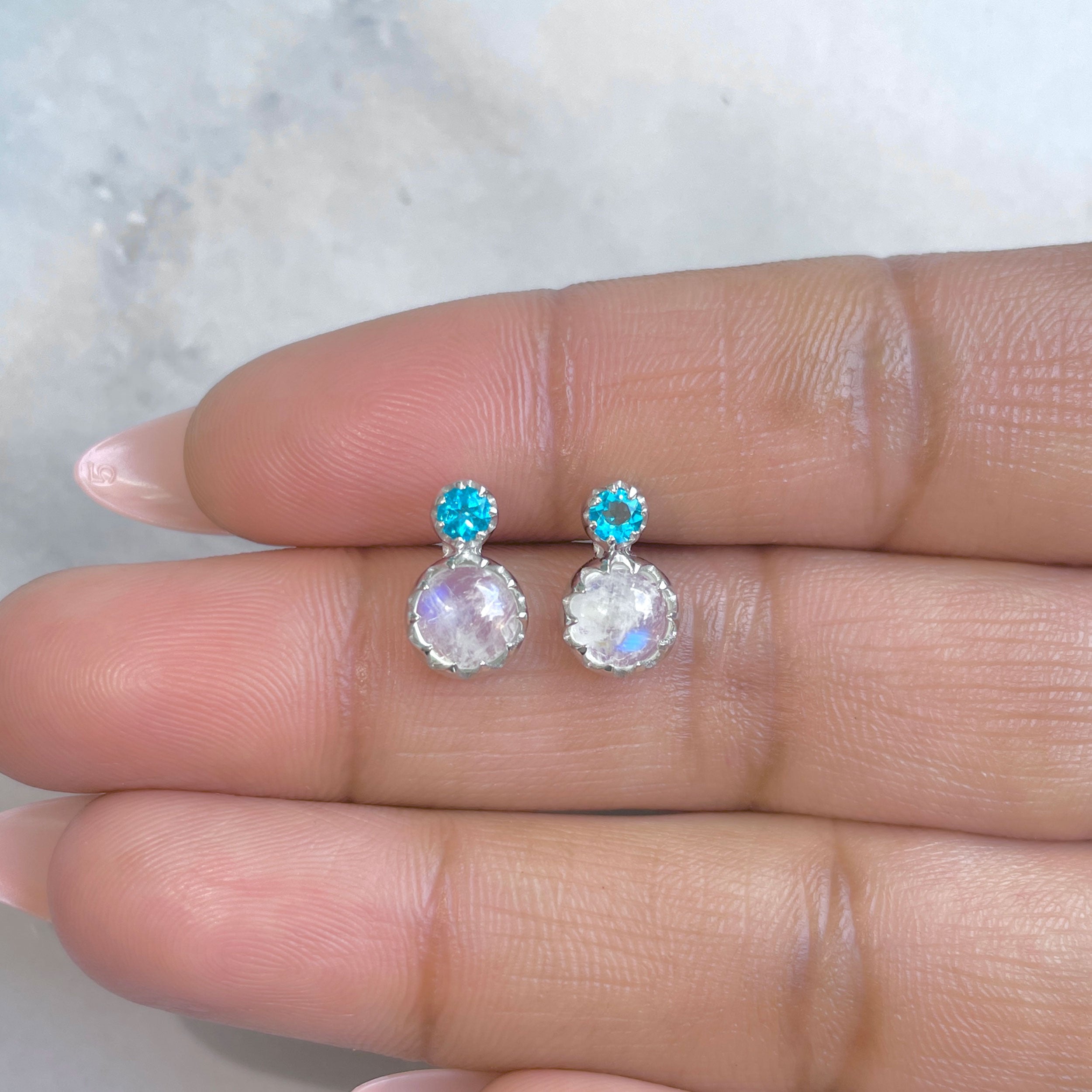 Moonstone Earring-(RBM-RE-10.)