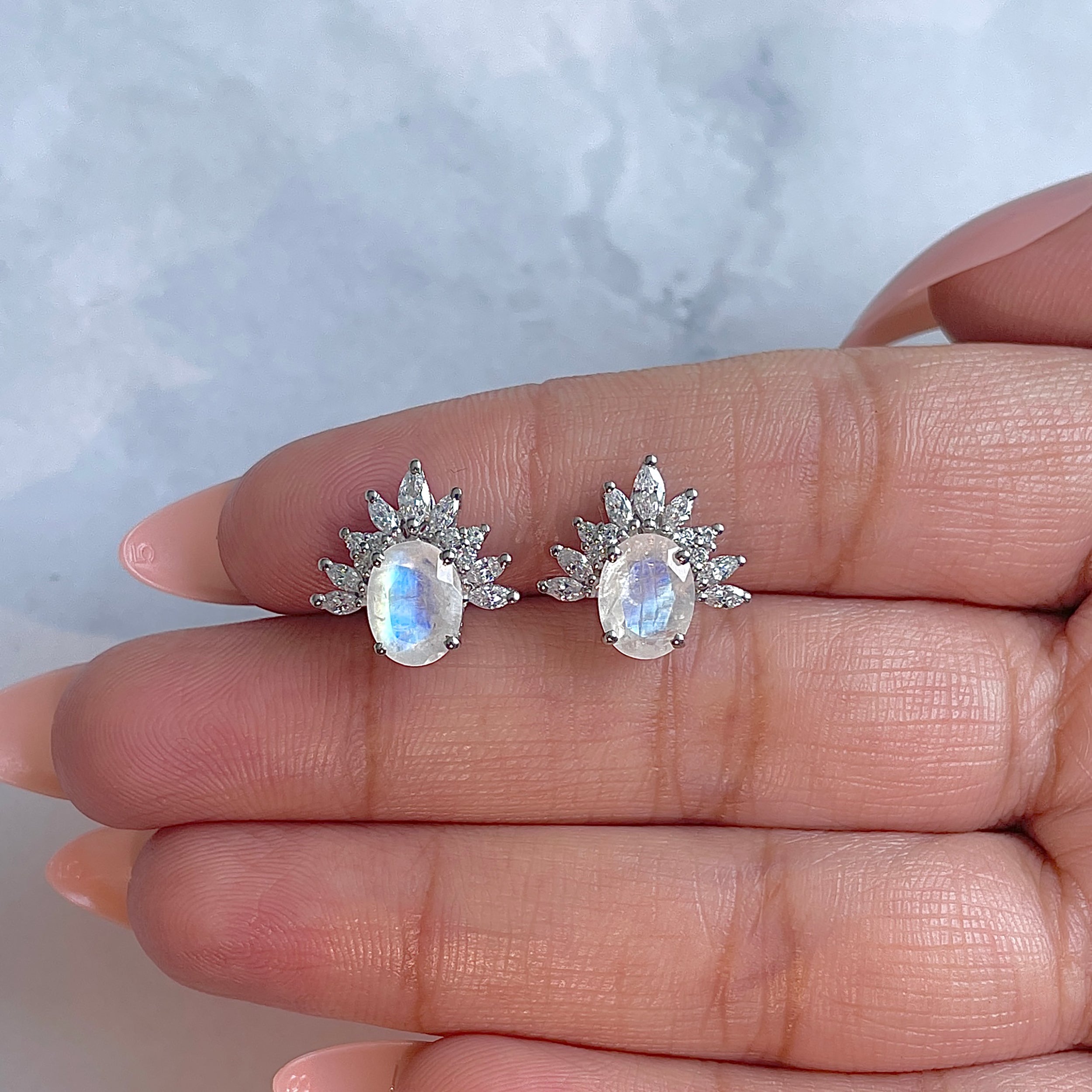 Moonstone Earring-(RBM-RE-71.)