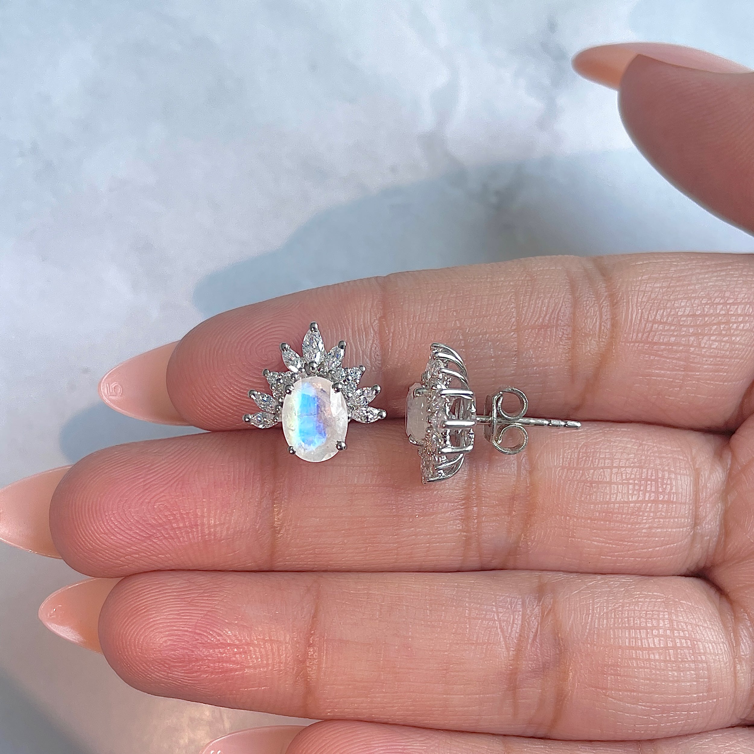 Moonstone Earring-(RBM-RE-71.)