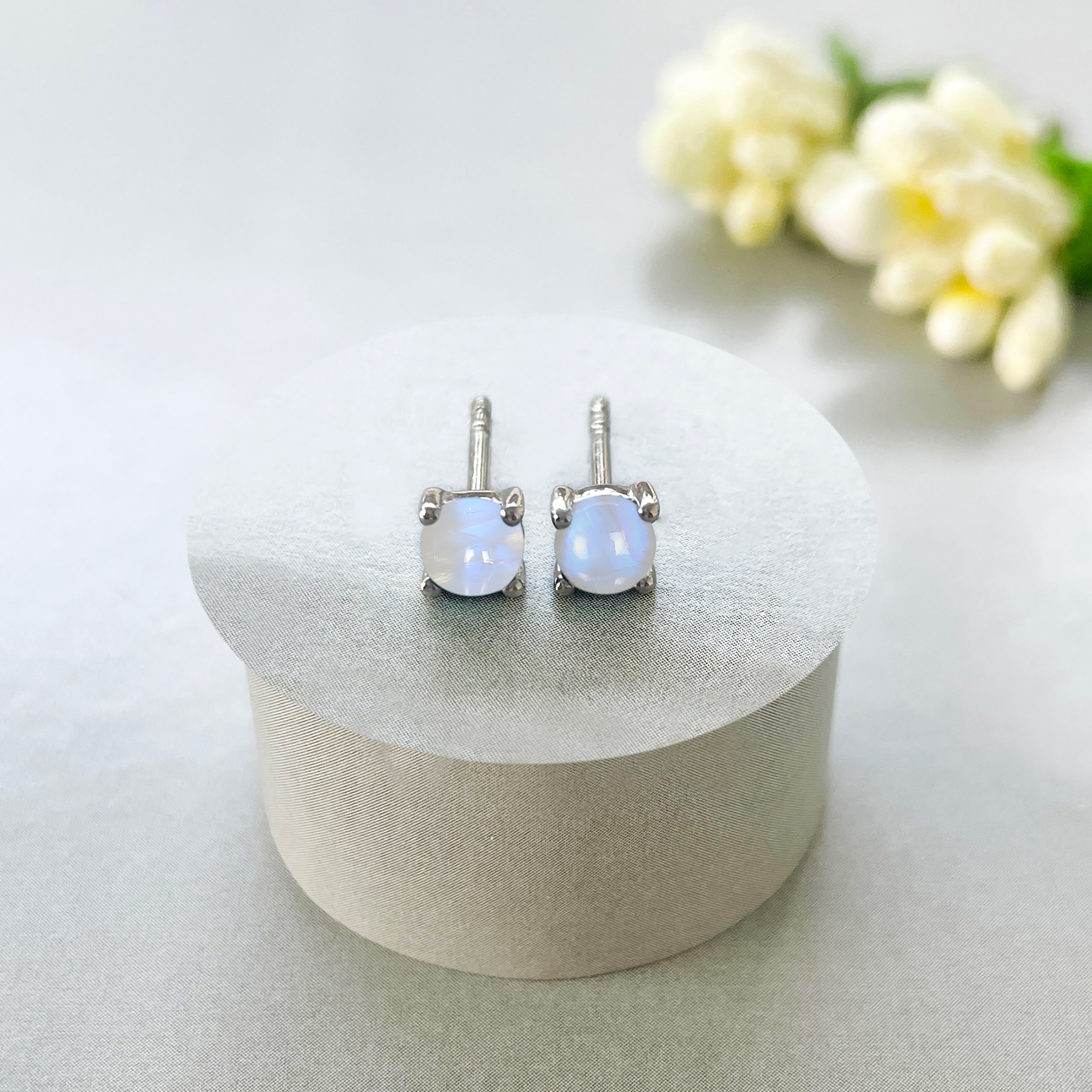 Moonstone Stud Earring-(RBM-SE-1068.)
