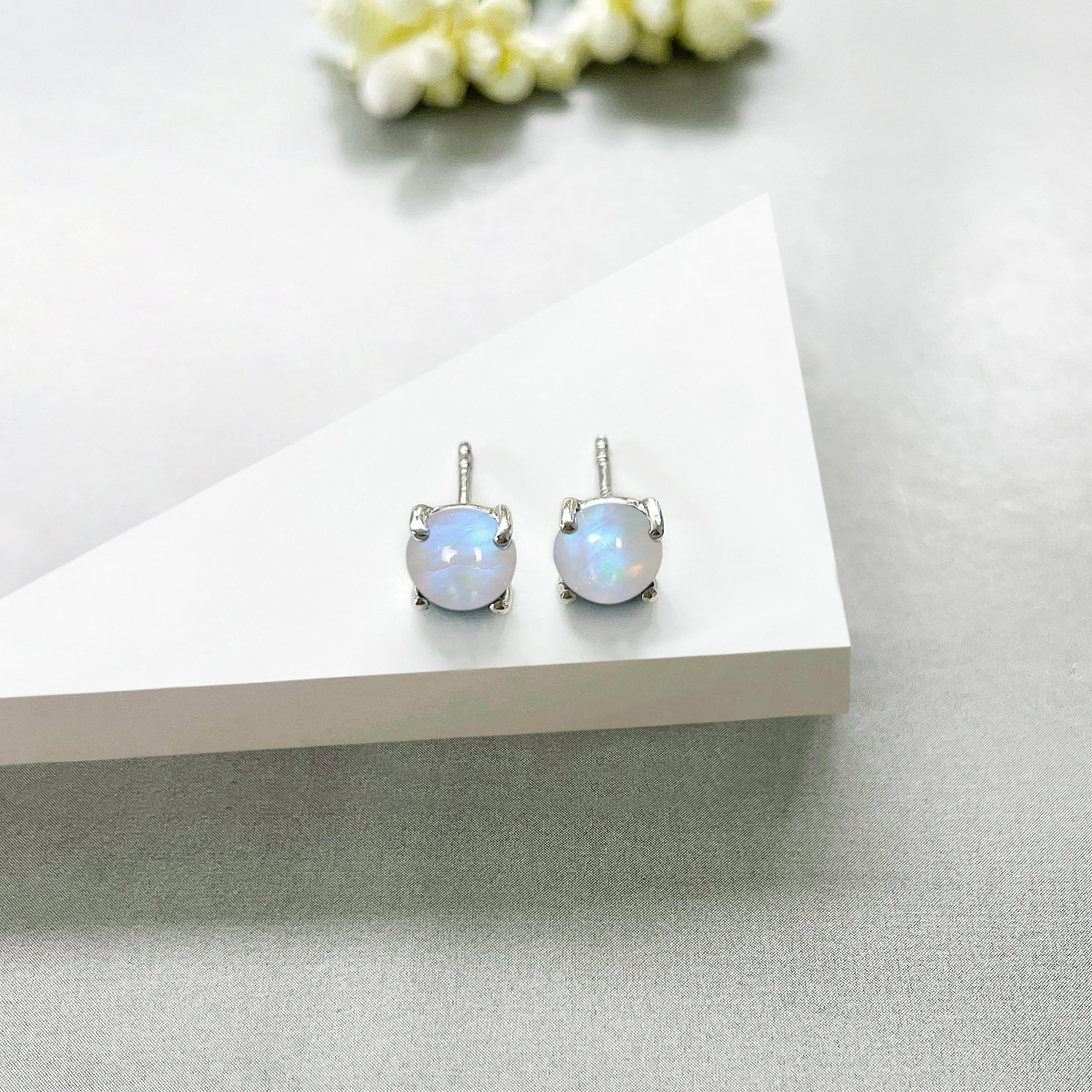 Moonstone Stud Earring-(RBM-SE-1069.)