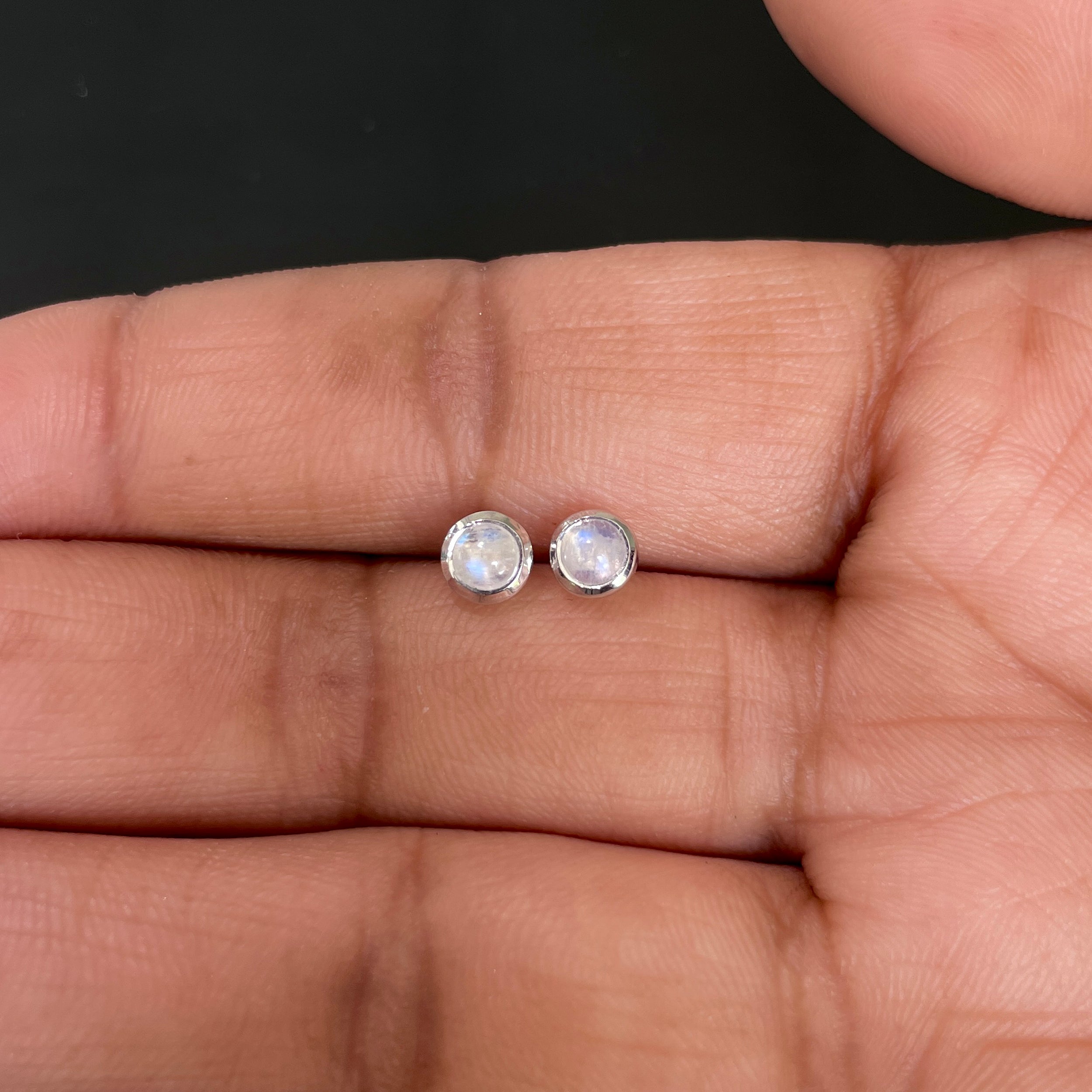 Moonstone Stud Earring-(RBM-SE-1072.)