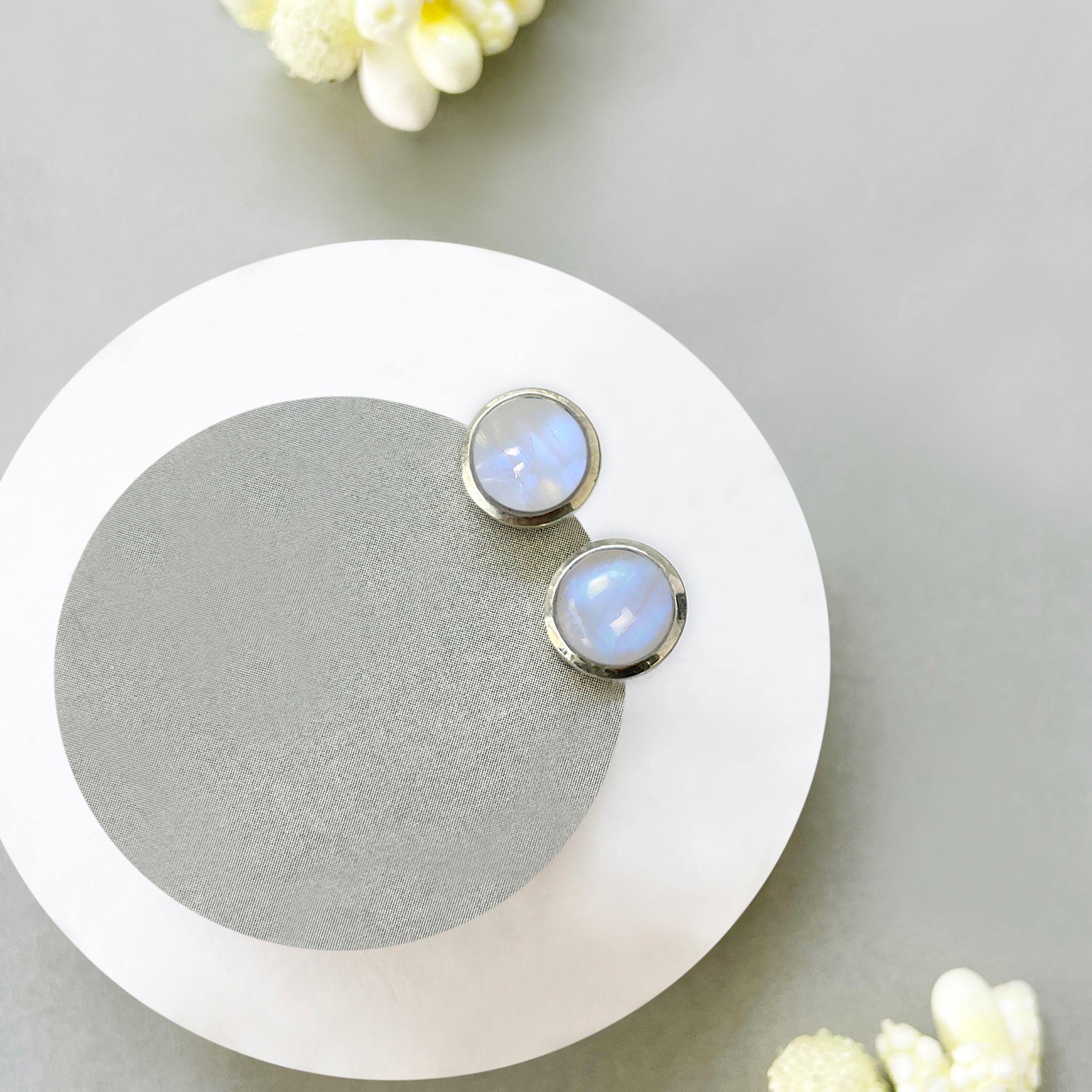 Moonstone Stud Earring-(RBM-SE-1073.)