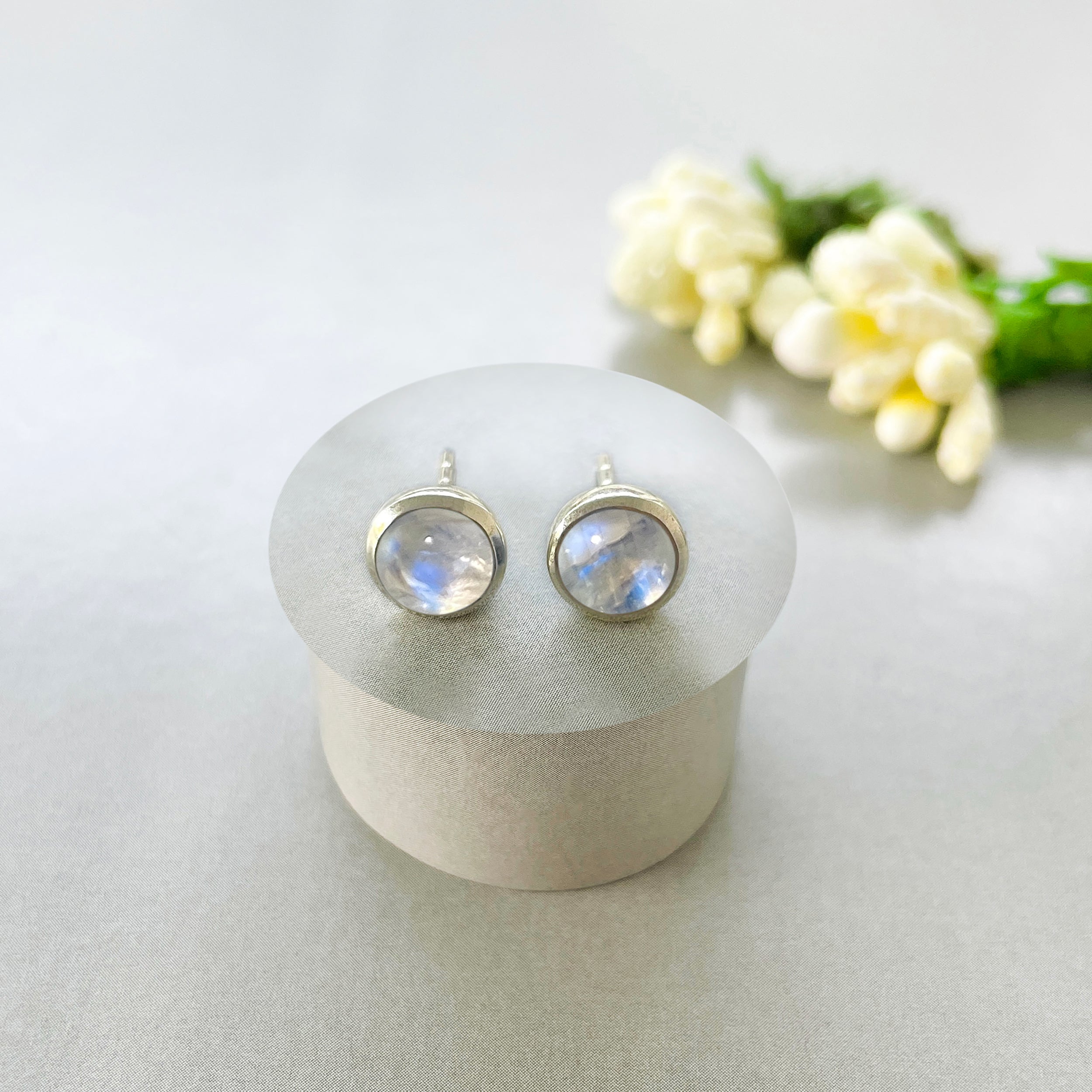 Moonstone Stud Earring-(RBM-SE-1073.)