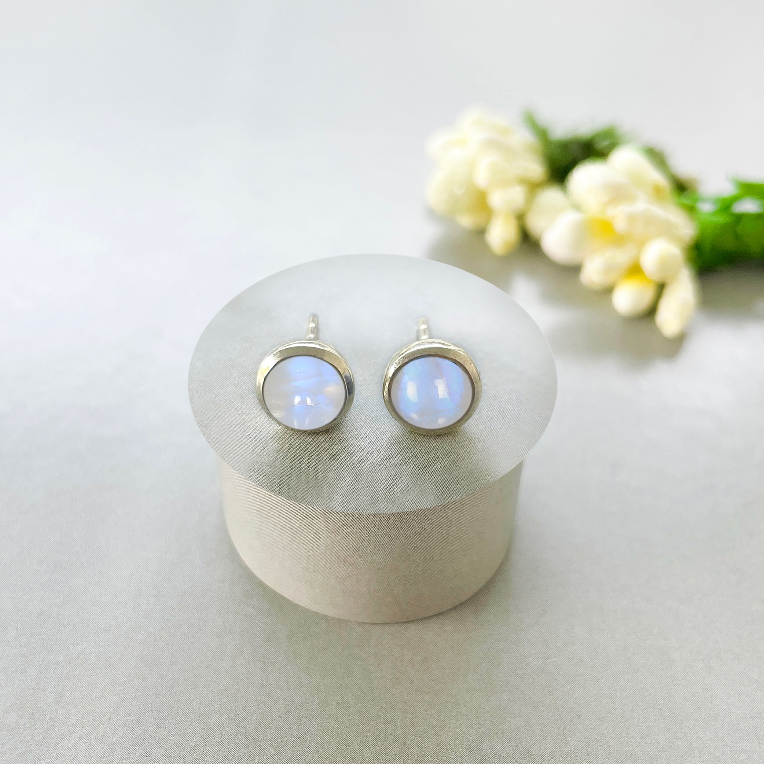 Moonstone Stud Earring-(RBM-SE-1073.)