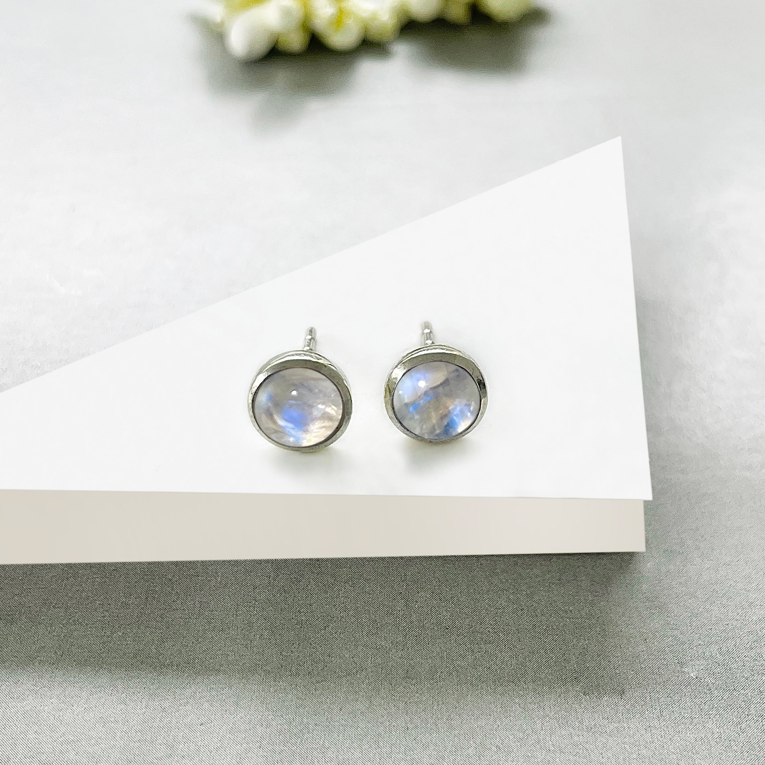 Moonstone Stud Earring-(RBM-SE-1073.)