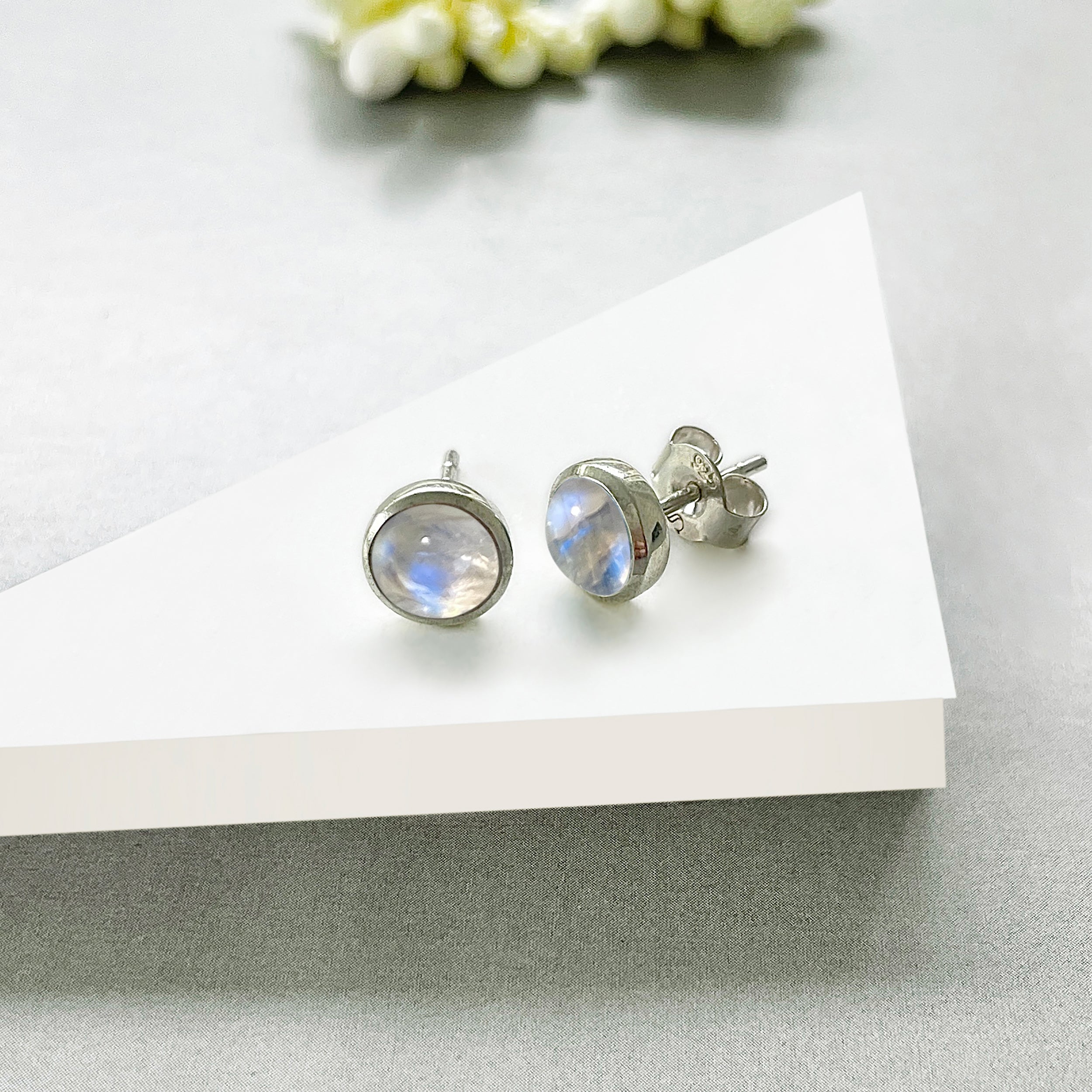 Moonstone Stud Earring-(RBM-SE-1073.)