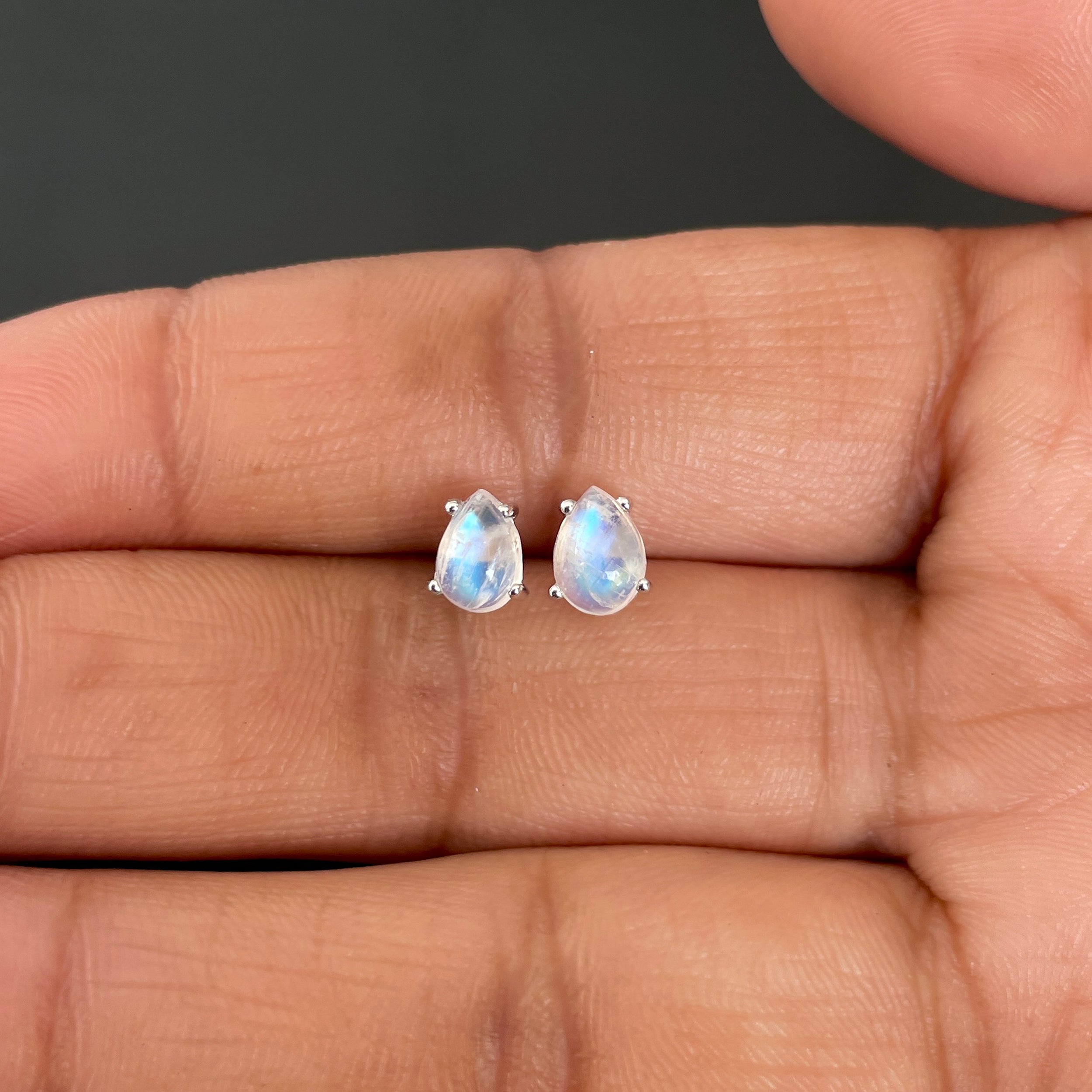 Moonstone Stud Earring-(RBM-SE-1142.)