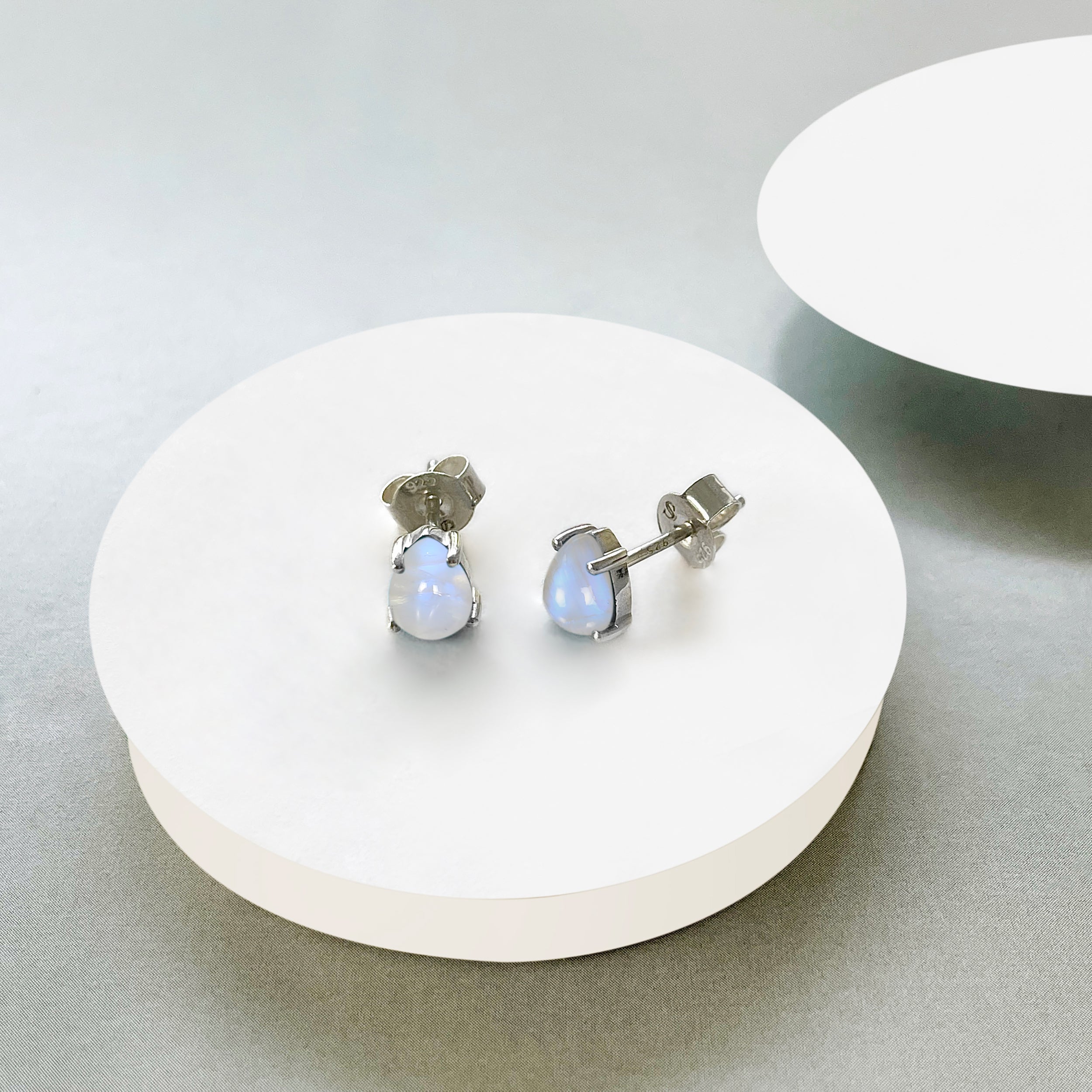 Moonstone Stud Earring-(RBM-SE-1142.)