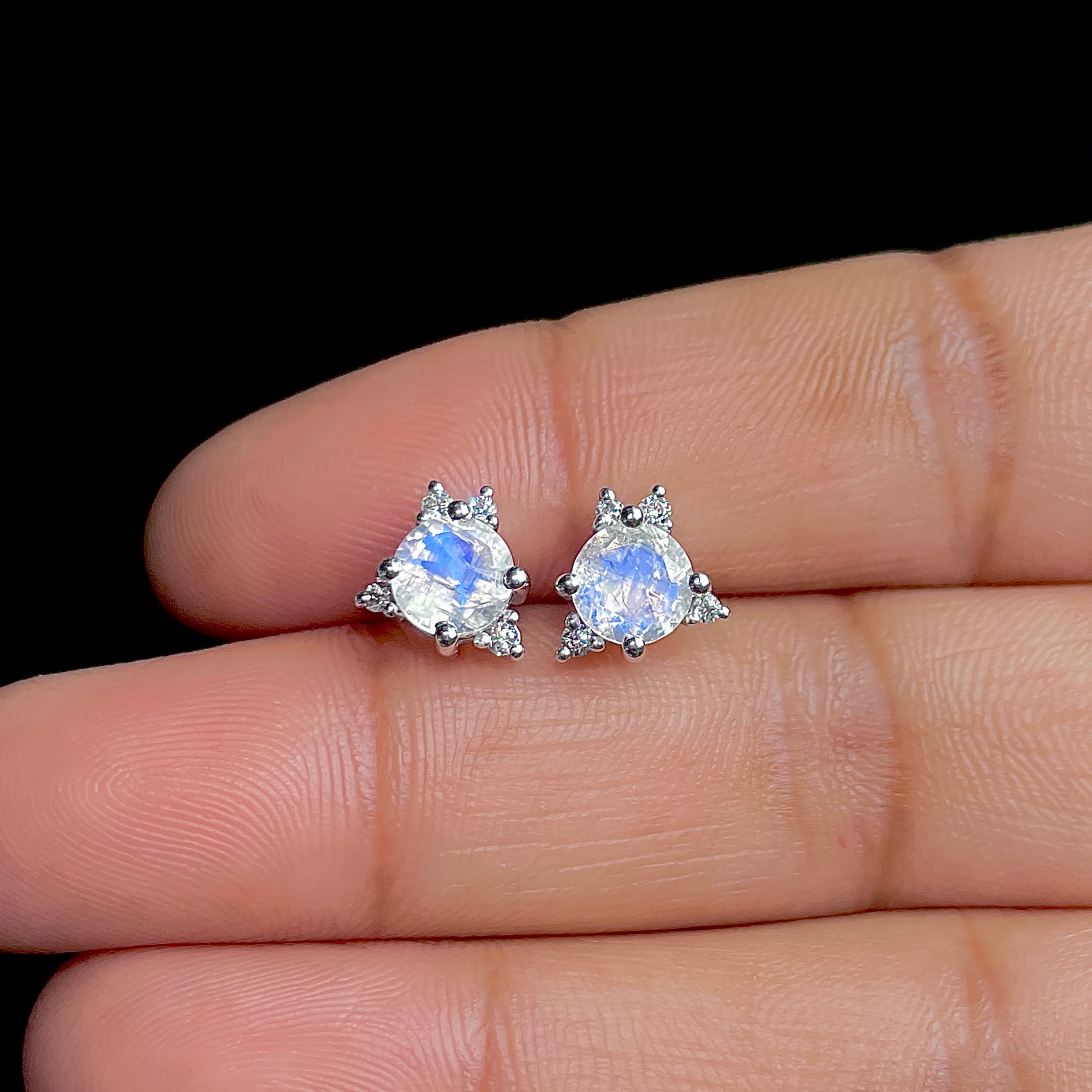 Moonstone Stud Earrings-(RBM-SE-1260.)