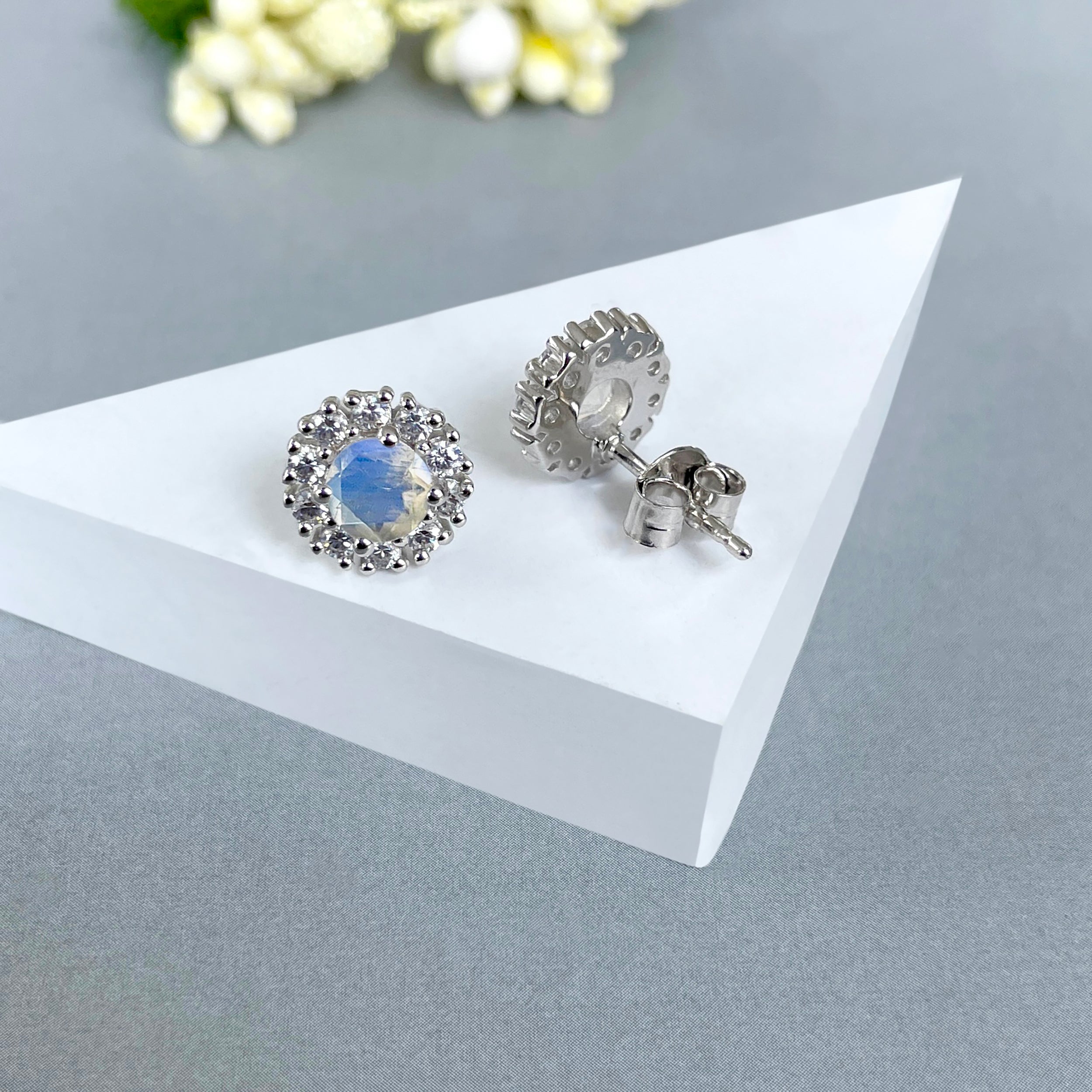 Moonstone Stud Earrings-(RBM-SE-1268.)