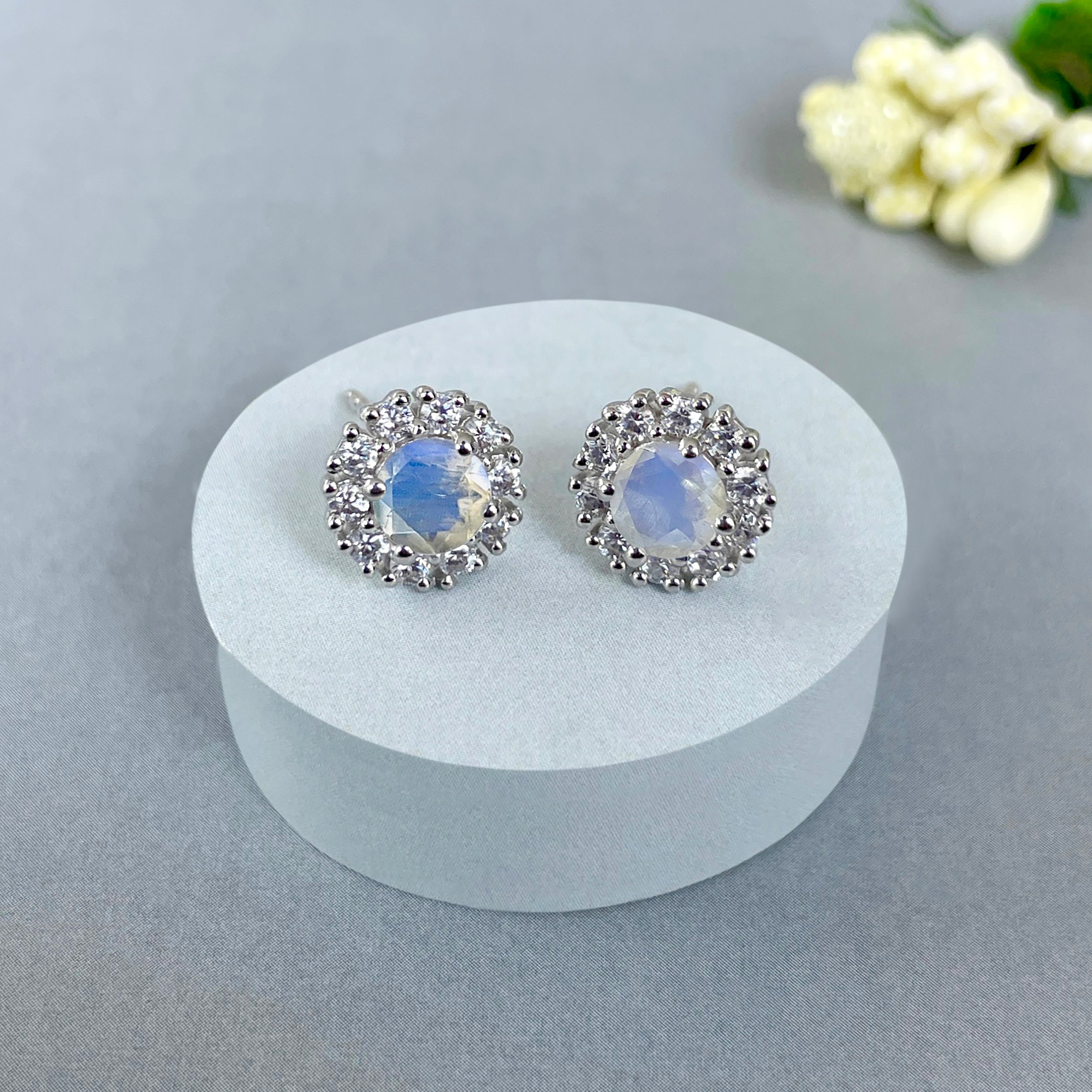 Moonstone Stud Earrings-(RBM-SE-1268.)