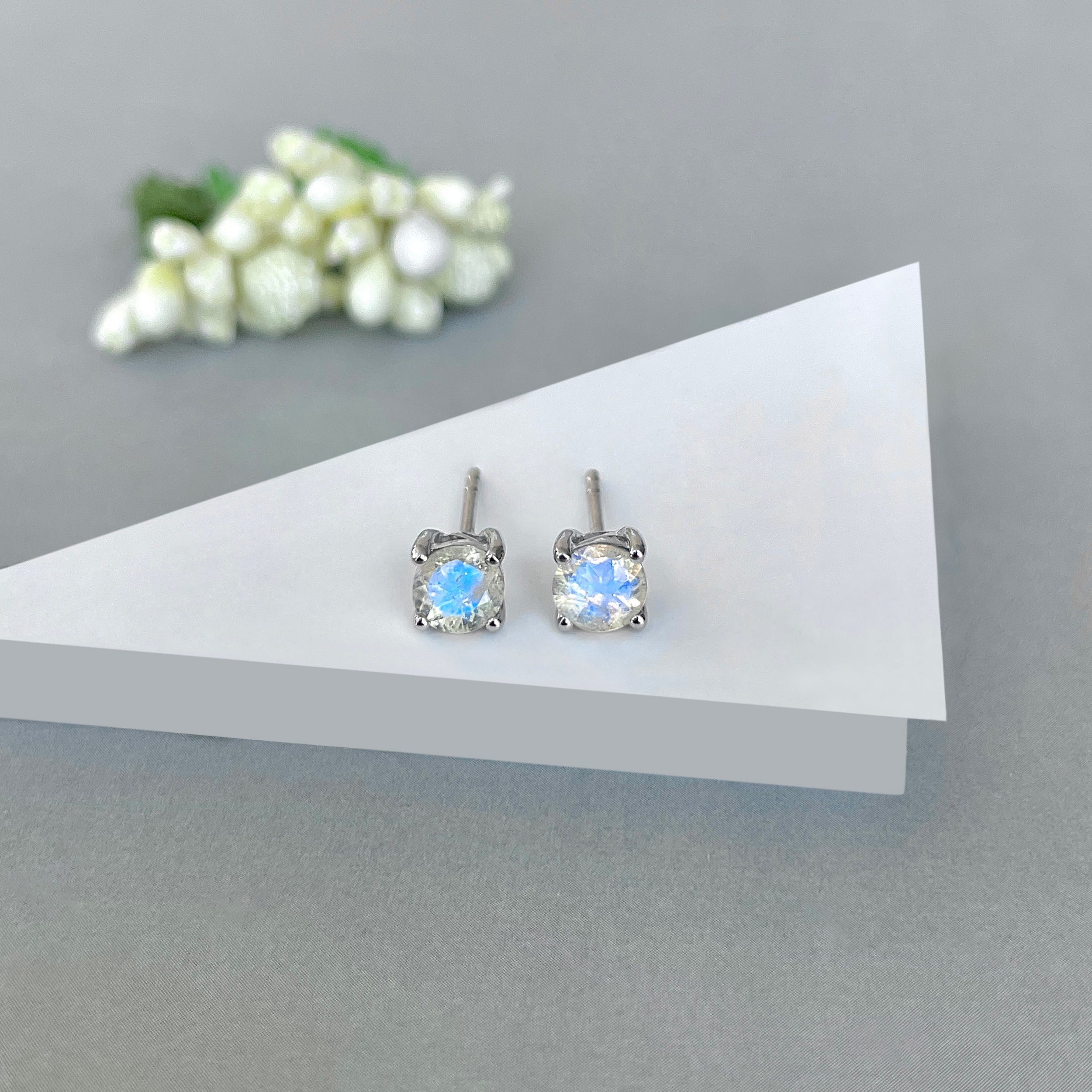 Moonstone Stud Earring-(RBM-SE-1321.)