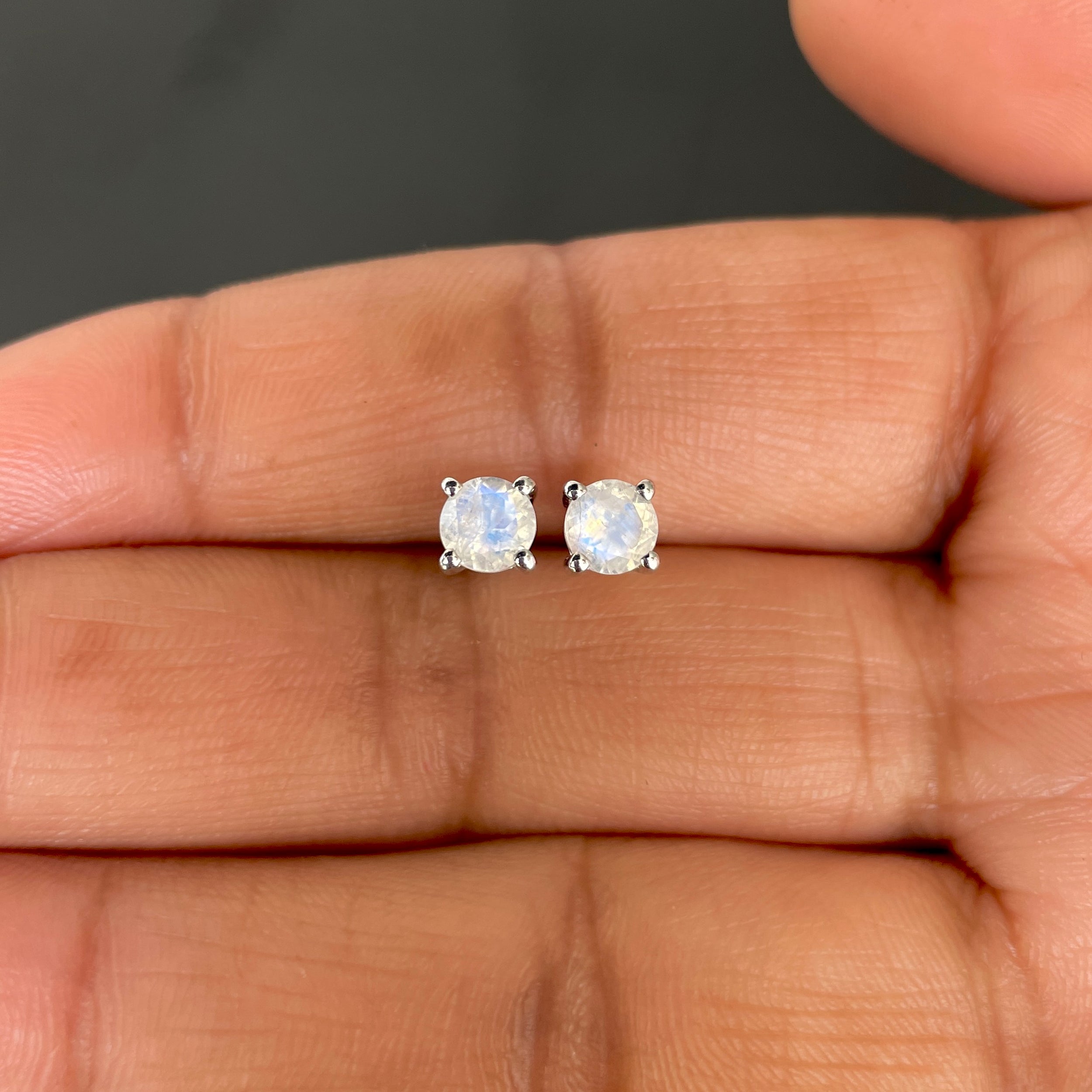 Moonstone Stud Earring-(RBM-SE-1321.)