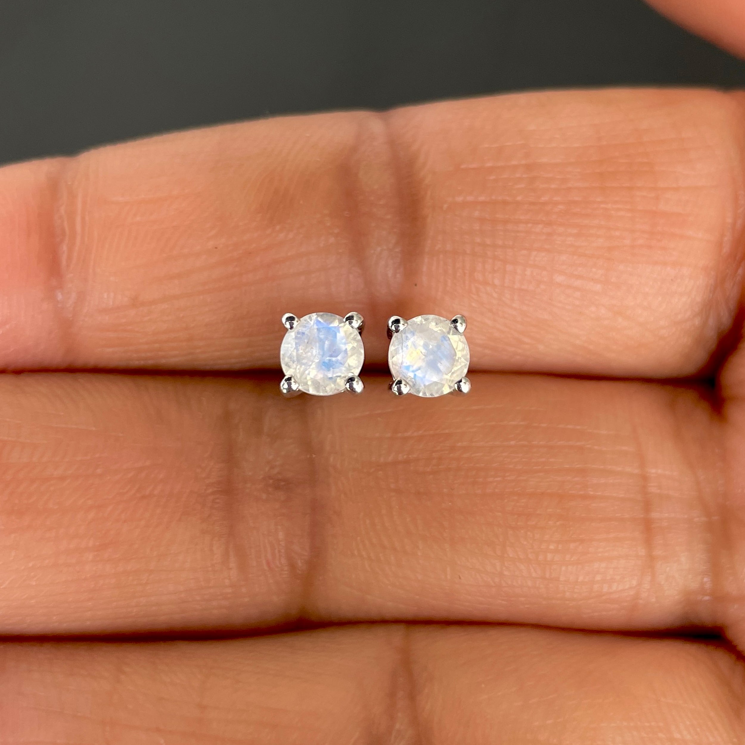 Moonstone Stud Earring-(RBM-SE-1321.)