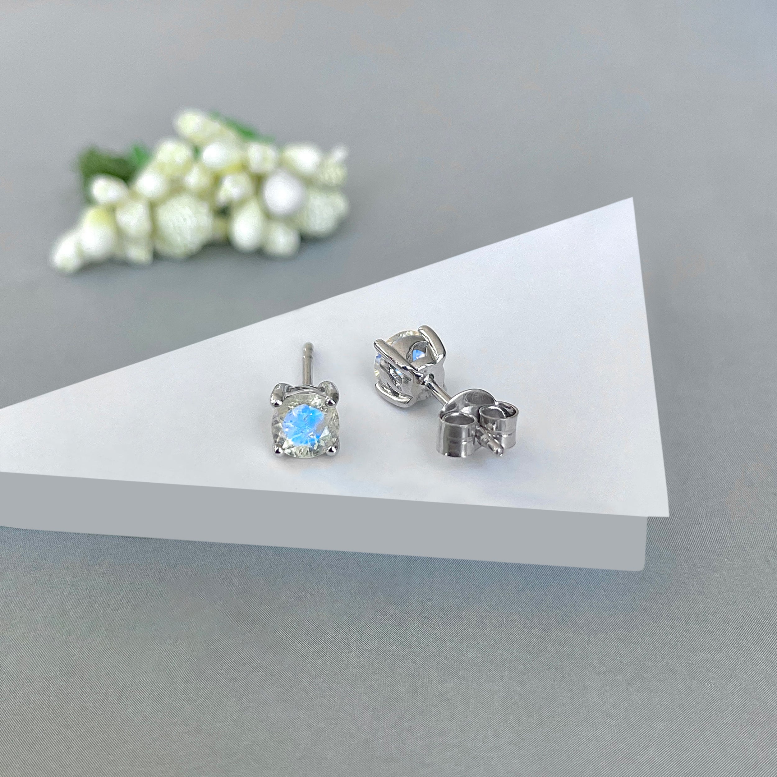 Moonstone Stud Earring-(RBM-SE-1321.)