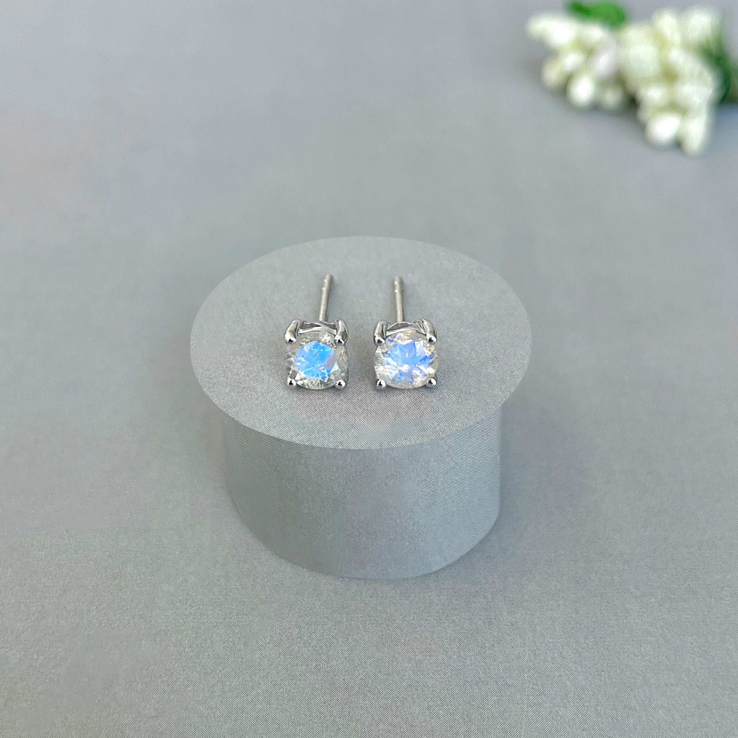 Moonstone Stud Earring-(RBM-SE-1321.)