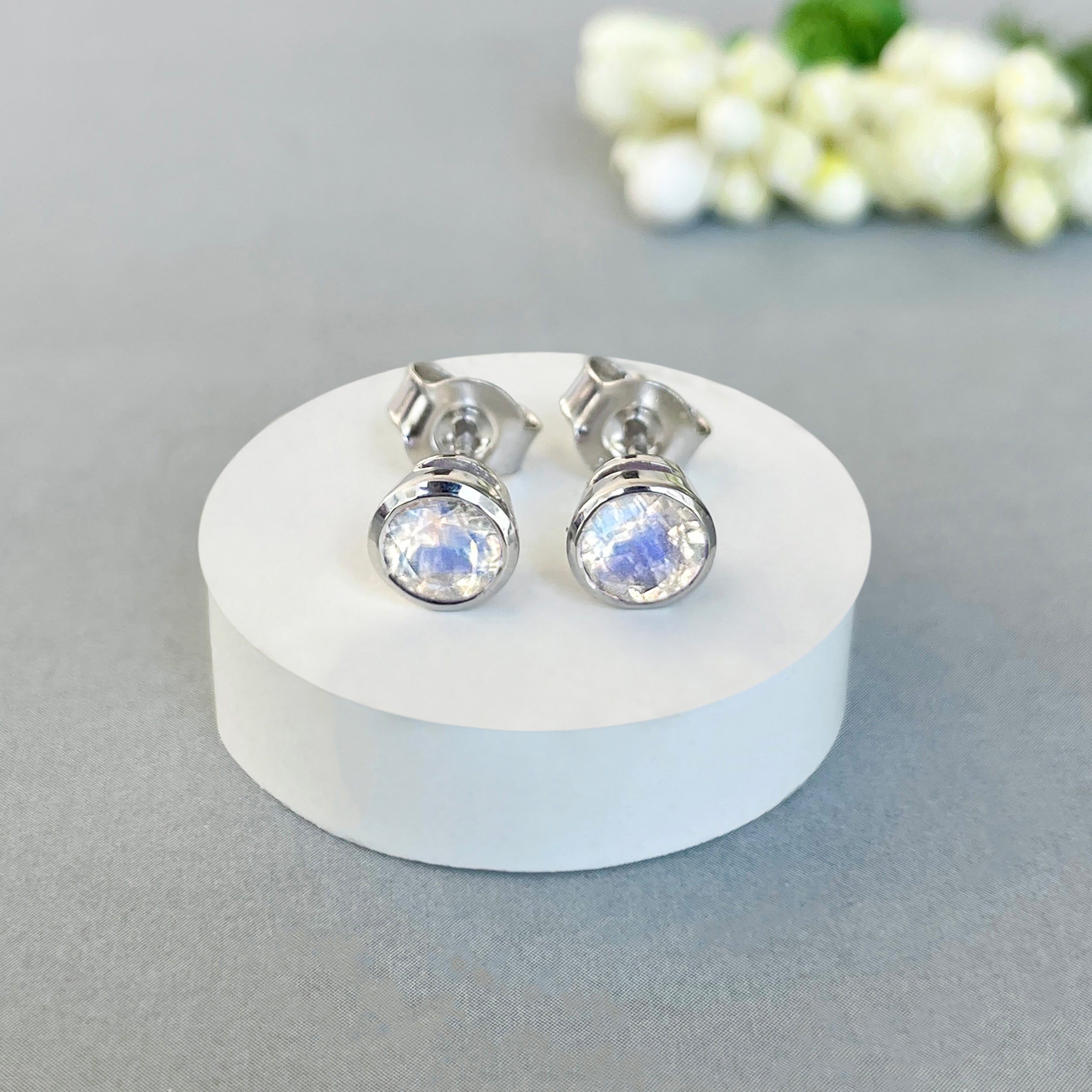 Moonstone Stud Earring-(RBM-SE-1425.)